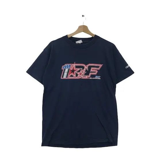 Vintage Vtg BLACK FLYS Skate 1st Anniversary Tee Shirt Made In USA Size US S / EU 44-46 / 1 - 1 Thumbnail
