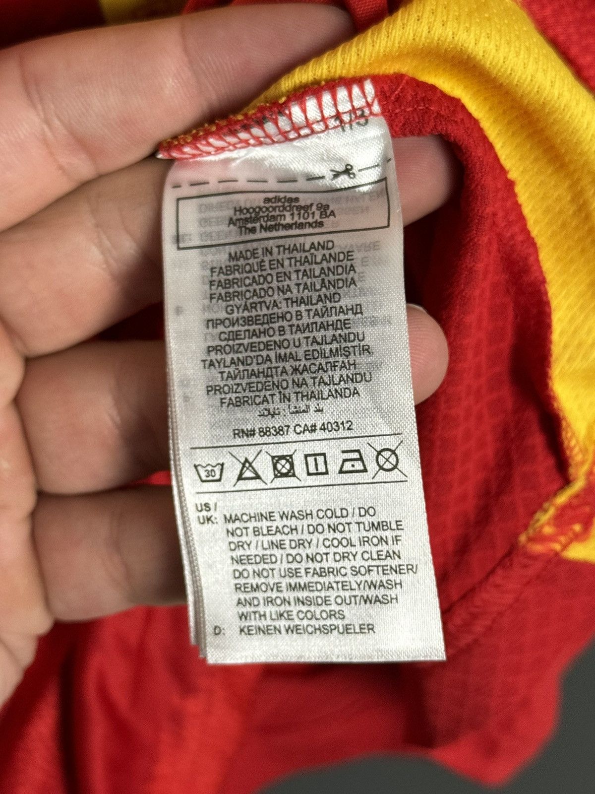 Adidas KIDS New Spain 24/25 Home Yamal Football Jersey T-Shirt Size US XS / EU 42 / 0 - 9 Thumbnail
