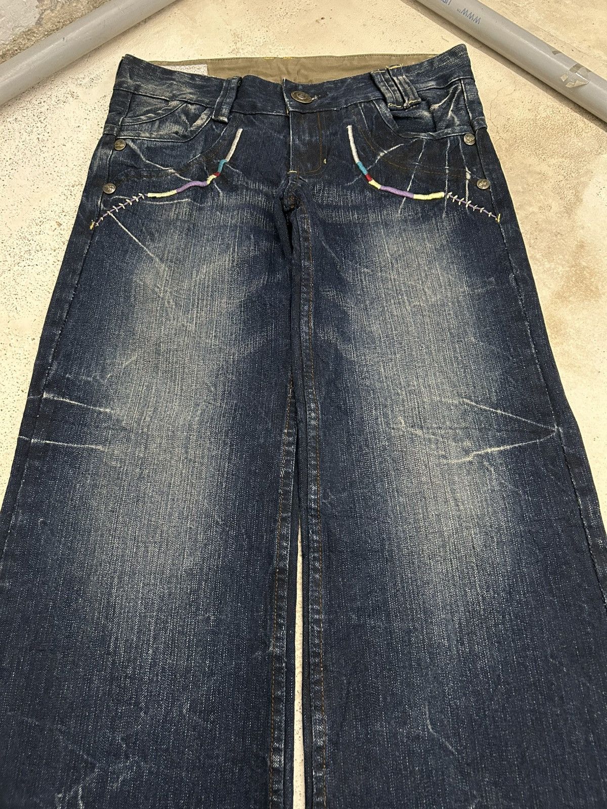 Le Grande Bleu (L.G.B.) Vintage Wide Leg Embroidered Jeans Skyblue Jeans Size 31" - 3 Thumbnail
