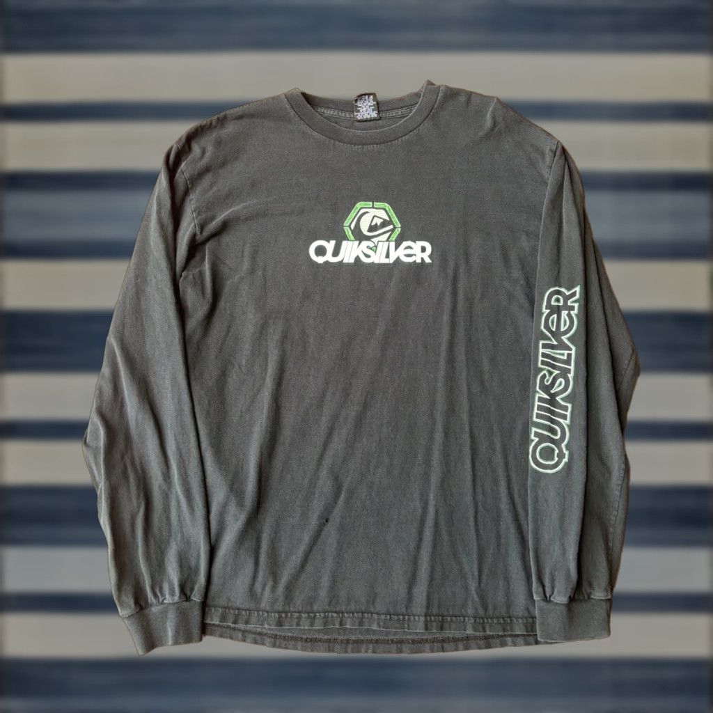 Quiksilver VINTAGE Quiksilver Long Sleeve Shirt Large Black 90s Surf Skater Double-Sided Logo Graphic Print Men Size US L / EU 52-54 / 3 - 1 Thumbnail