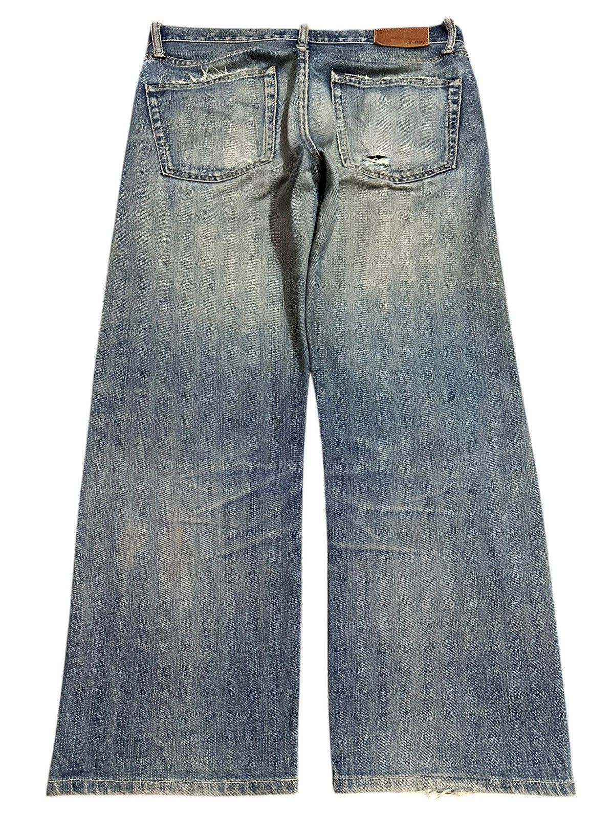 Japanese Brand Vintage Japanese Uniqlo Mud Wash Distressed Baggy Jeans Size US 33 - 2 Thumbnail