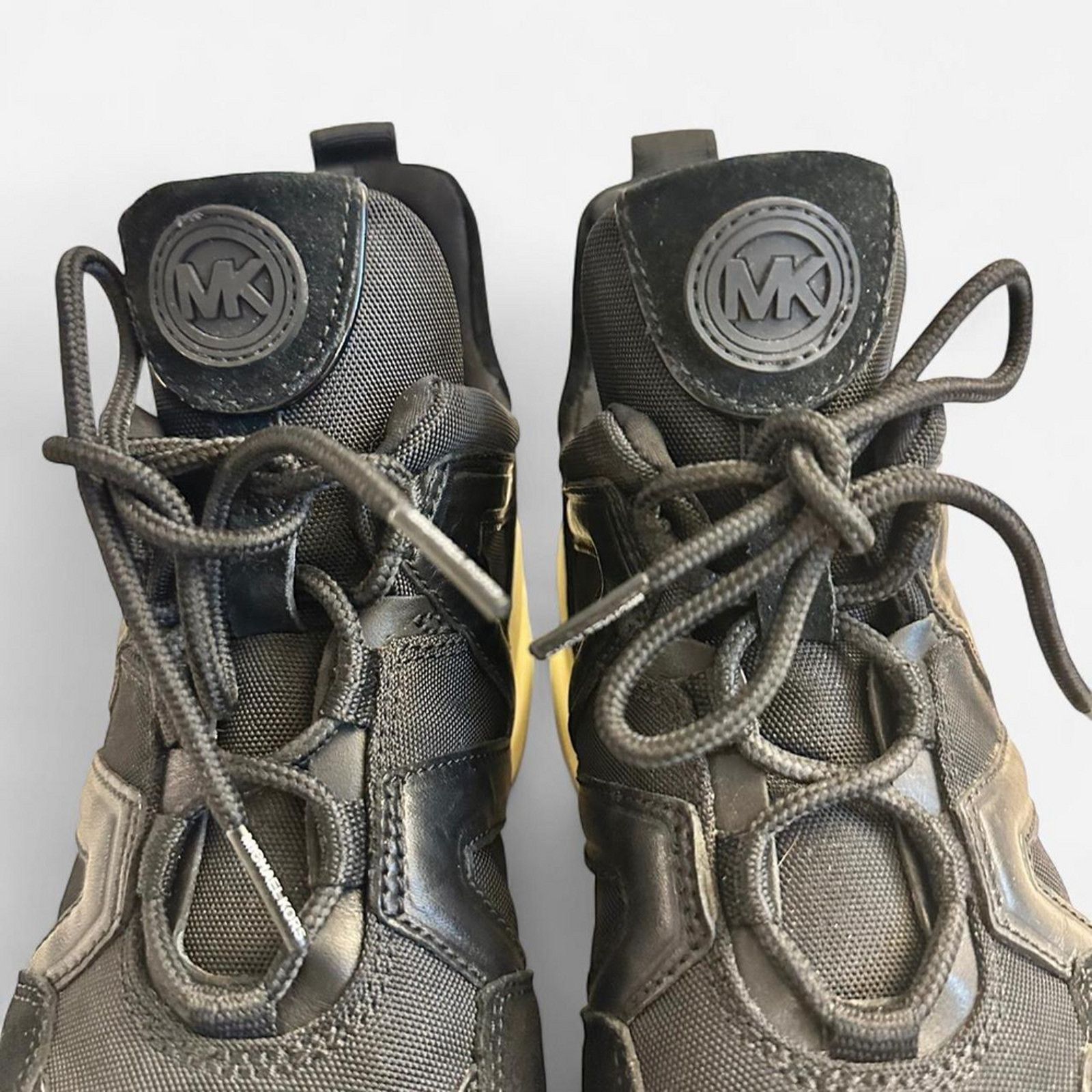 Michael Kors Michael Kors MK Sneakers women 8.5 shoe Size US 8.5 / IT 38.5 - 7 Thumbnail