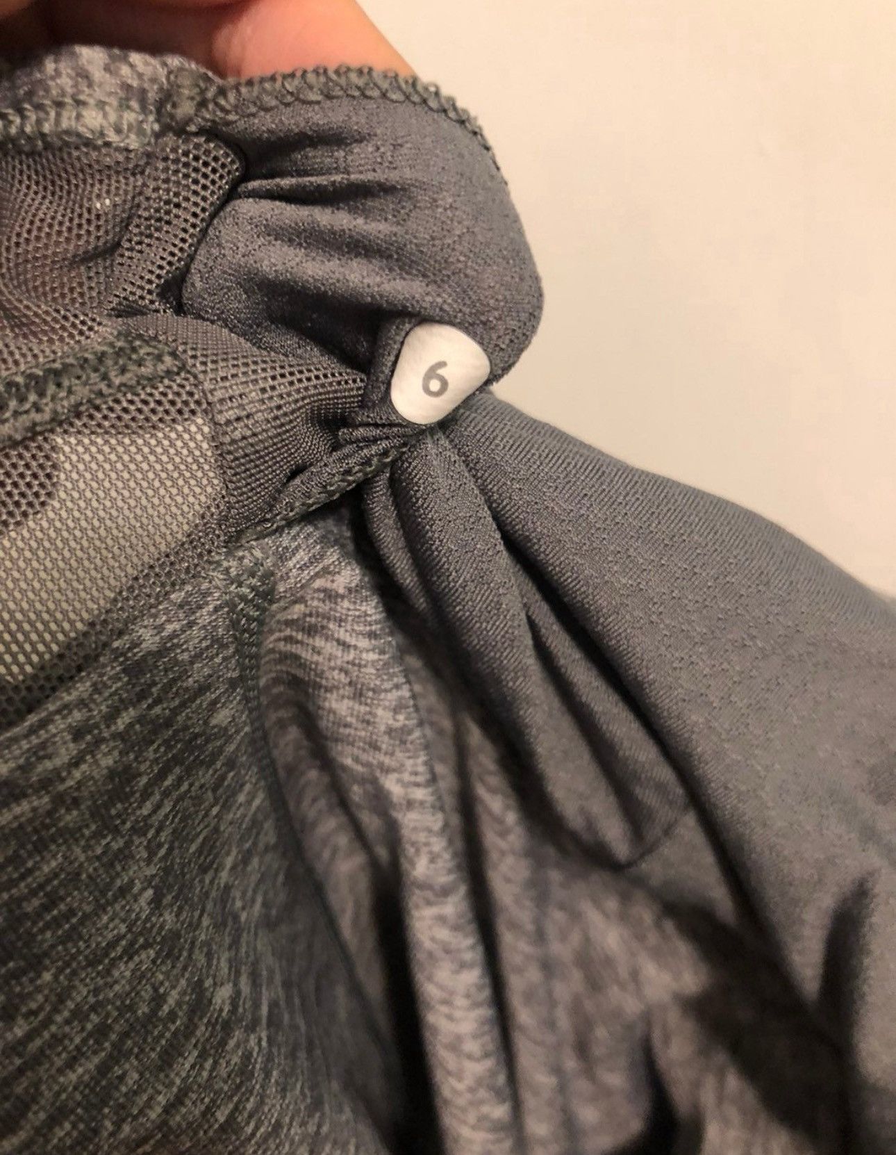 Lululemon Lululemon Grey Just Breathe Tank Top Size 6 Size M / US 6-8 / IT 42-44 - 6 Thumbnail