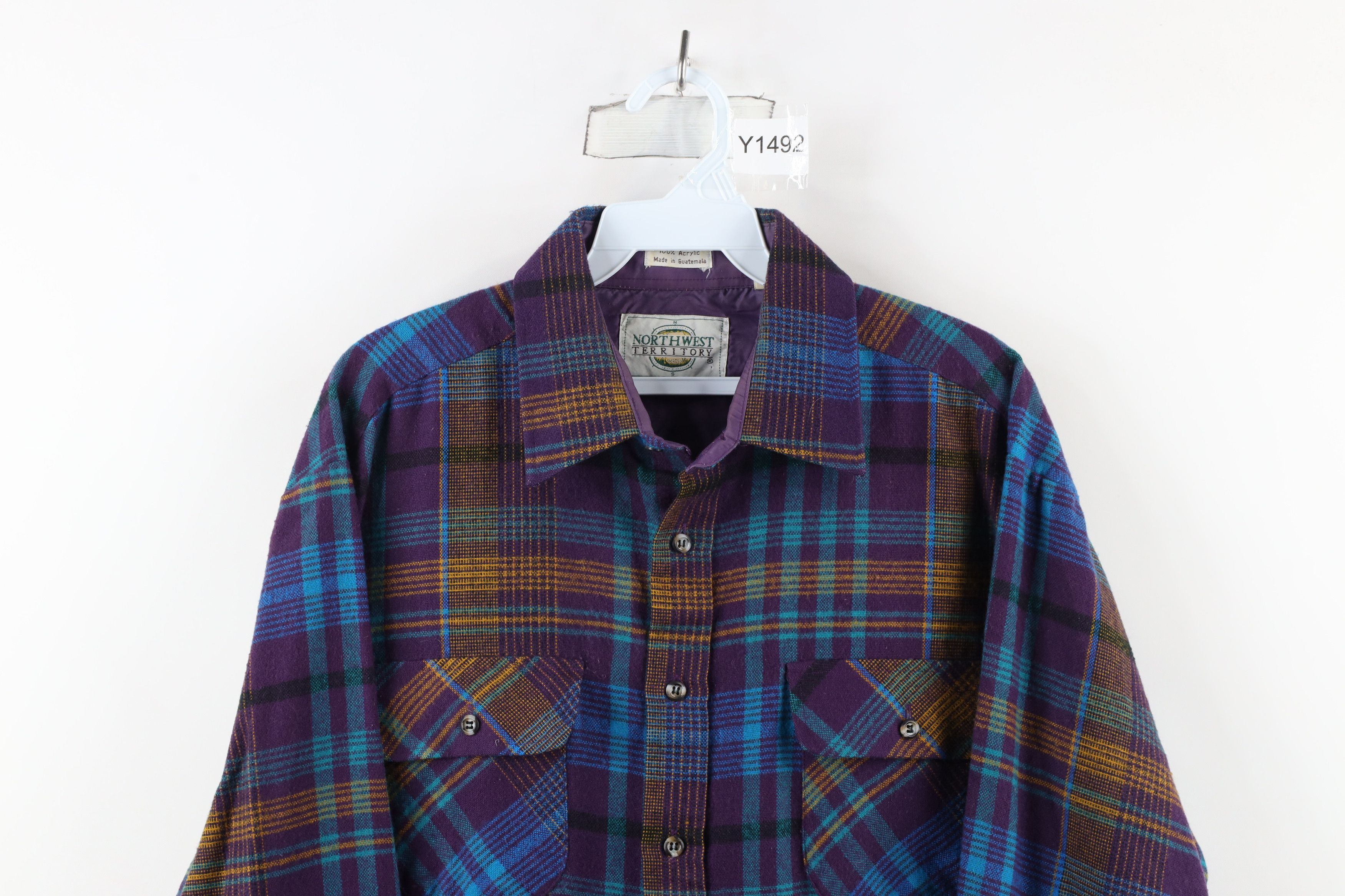 Vintage Vintage 70s Streetwear Collared Button Shirt Rainbow Plaid Size US L / EU 52-54 / 3 - 2 Thumbnail