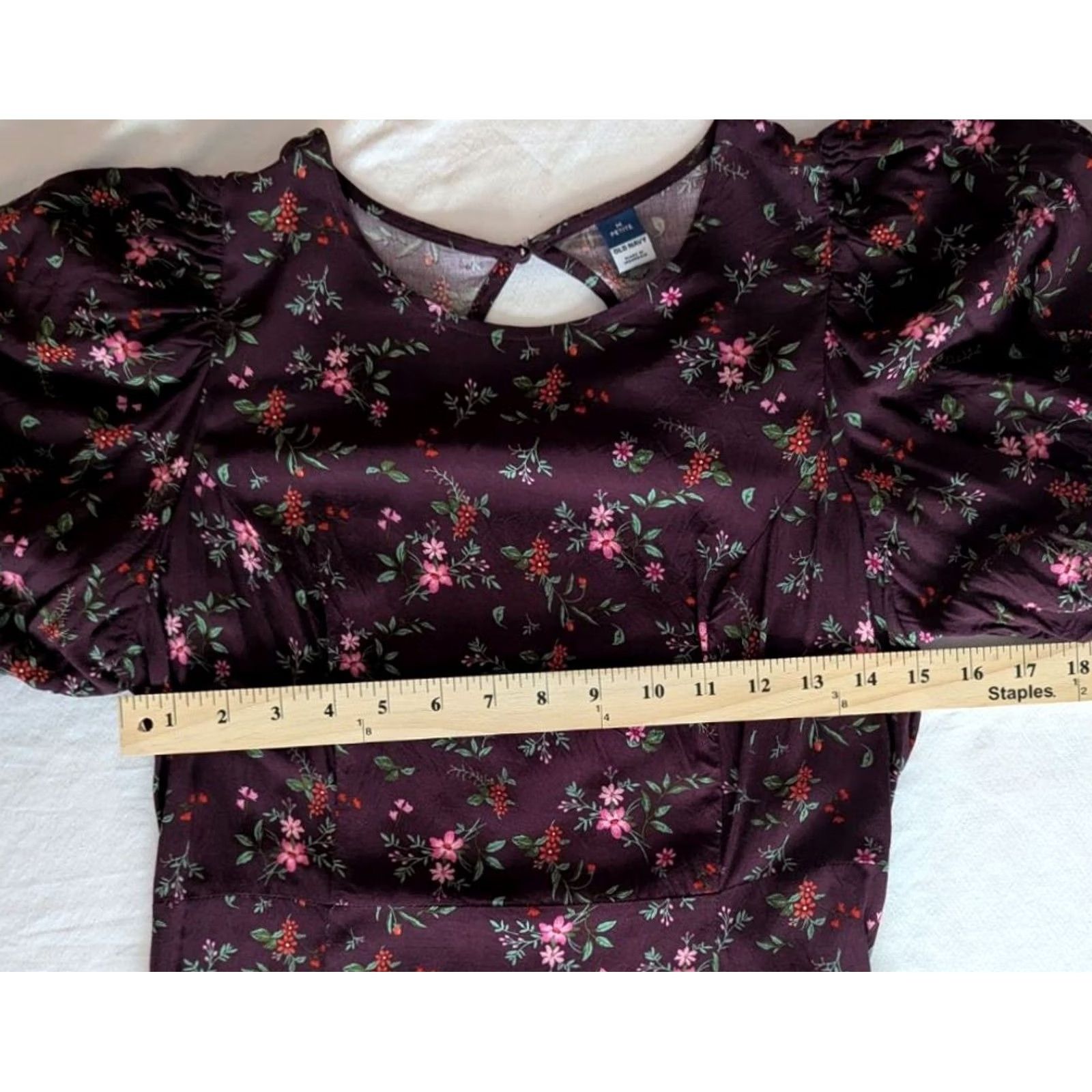 Old Navy Old Navy Womens MP Plum Floral Puff Sleeve Cutout Back Midi Dress Cottagecore Size M / US 6-8 / IT 42-44 - 5 Thumbnail