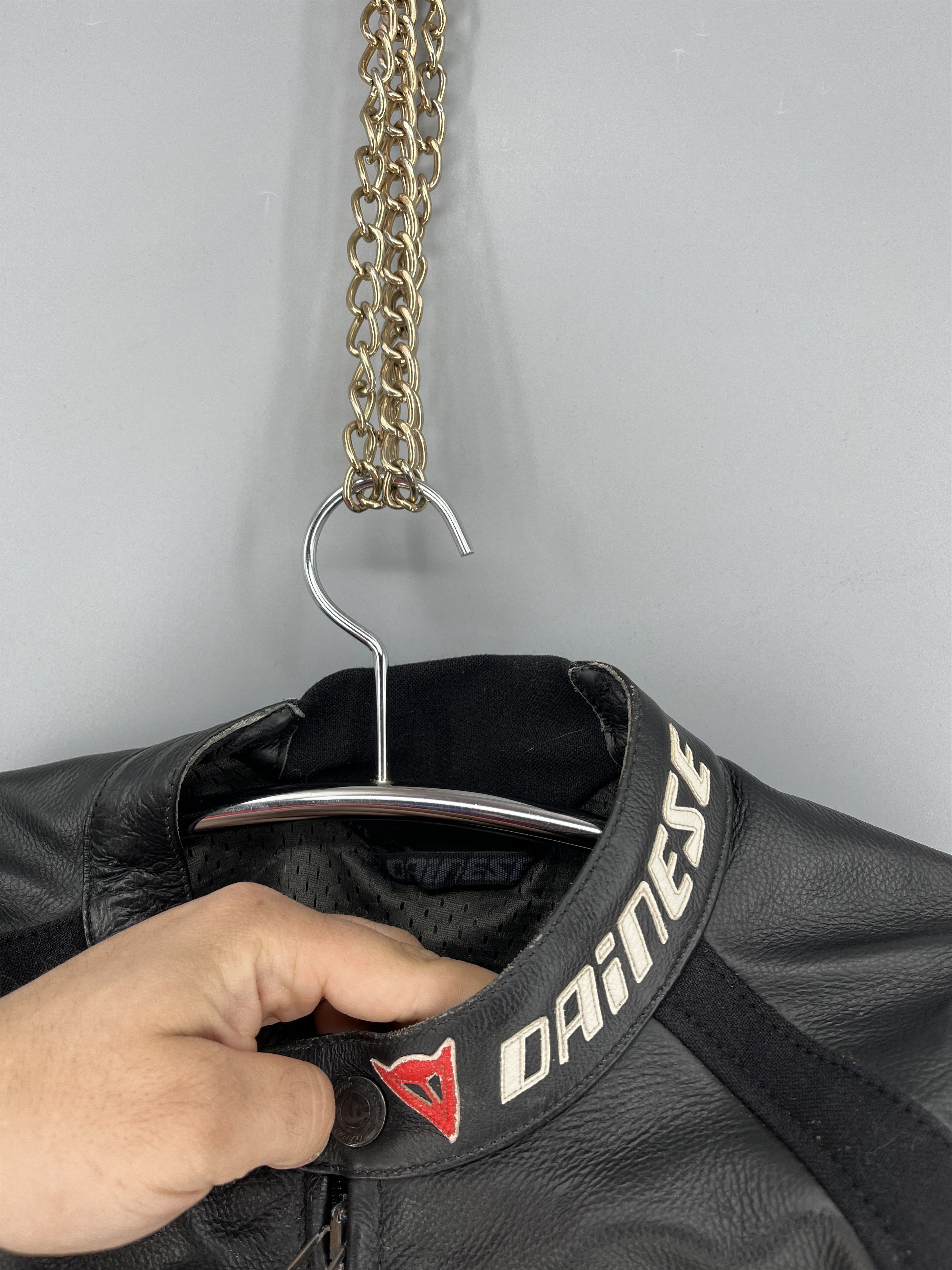Leather Dainese Racing 3 Leather Perforated Motorcycle Jacket Size US L / EU 52-54 / 3 - 7 Thumbnail