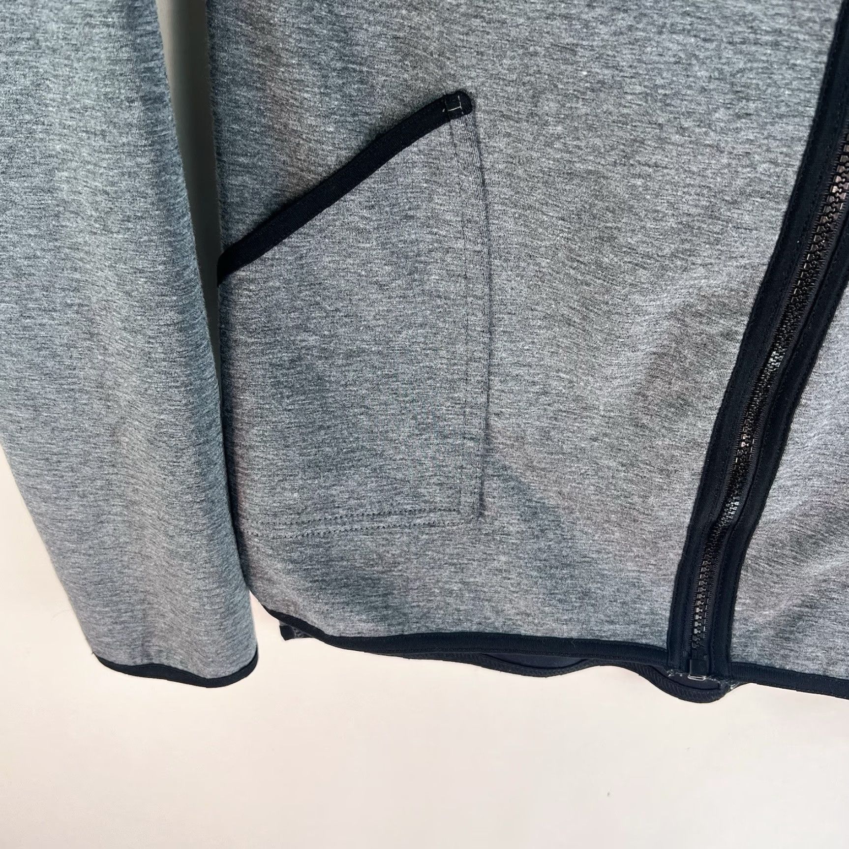 Champion Champion Full Zip Activewear Jacket Womens Size S Heather Gray Size S / US 4 / IT 40 - 5 Thumbnail