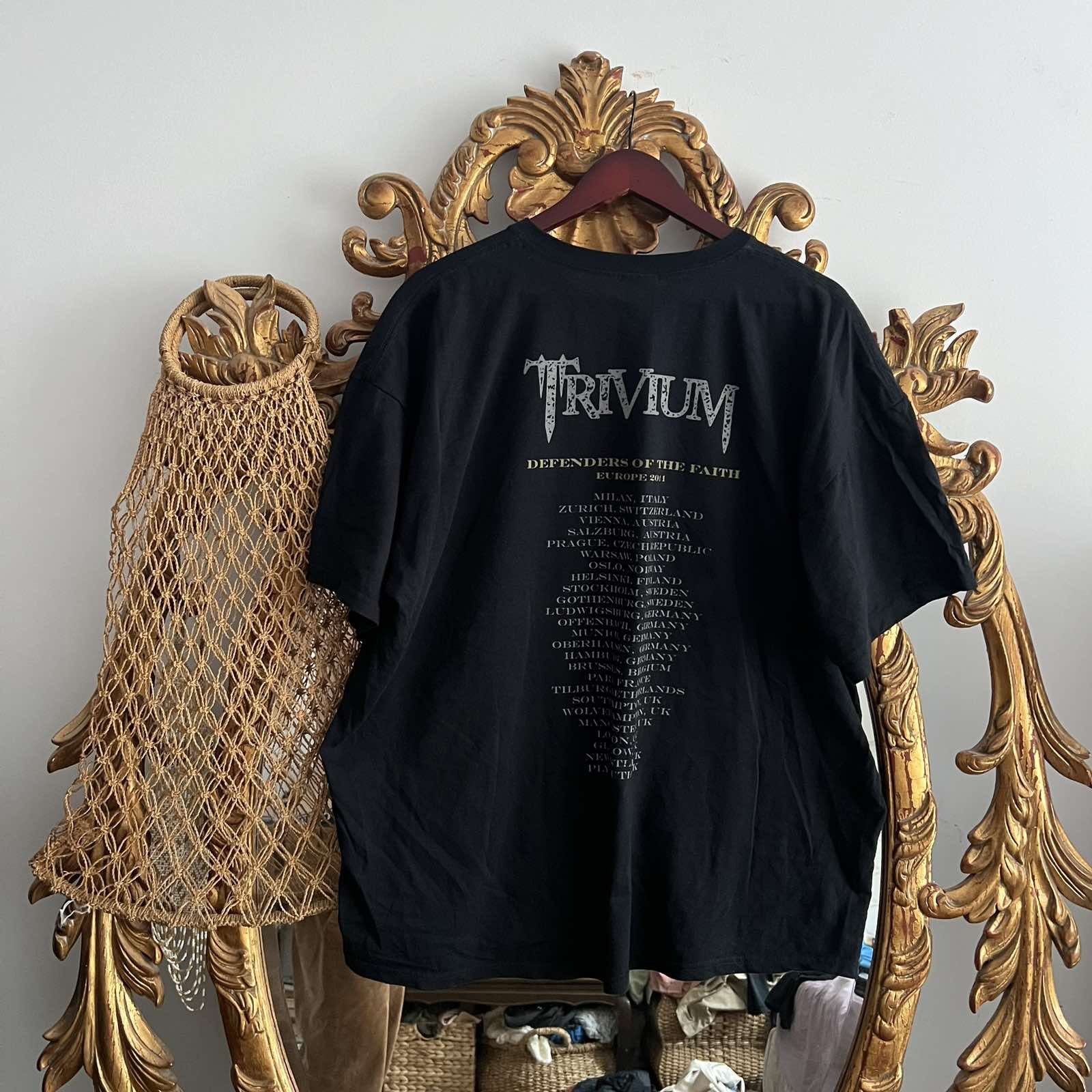 Band Tees Vintage Y2k 00s TRIVIUM Metal Band Tee Rare Sz XXL Size US XXL / EU 58 / 5 - 2 Thumbnail