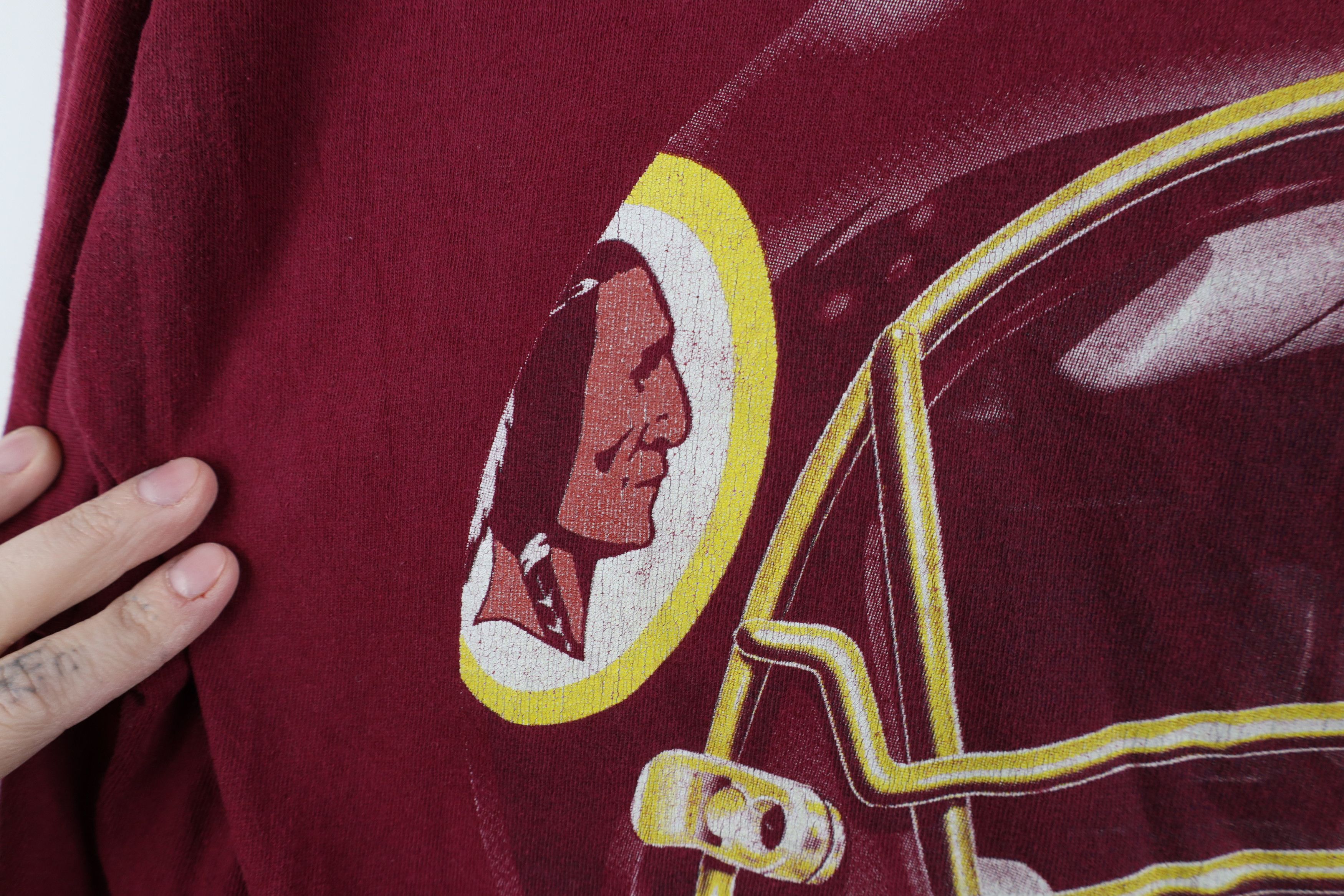 Vintage Vintage 90s Redskins Football T-Shirt Commanders USA Size US XL / EU 56 / 4 - 5 Thumbnail