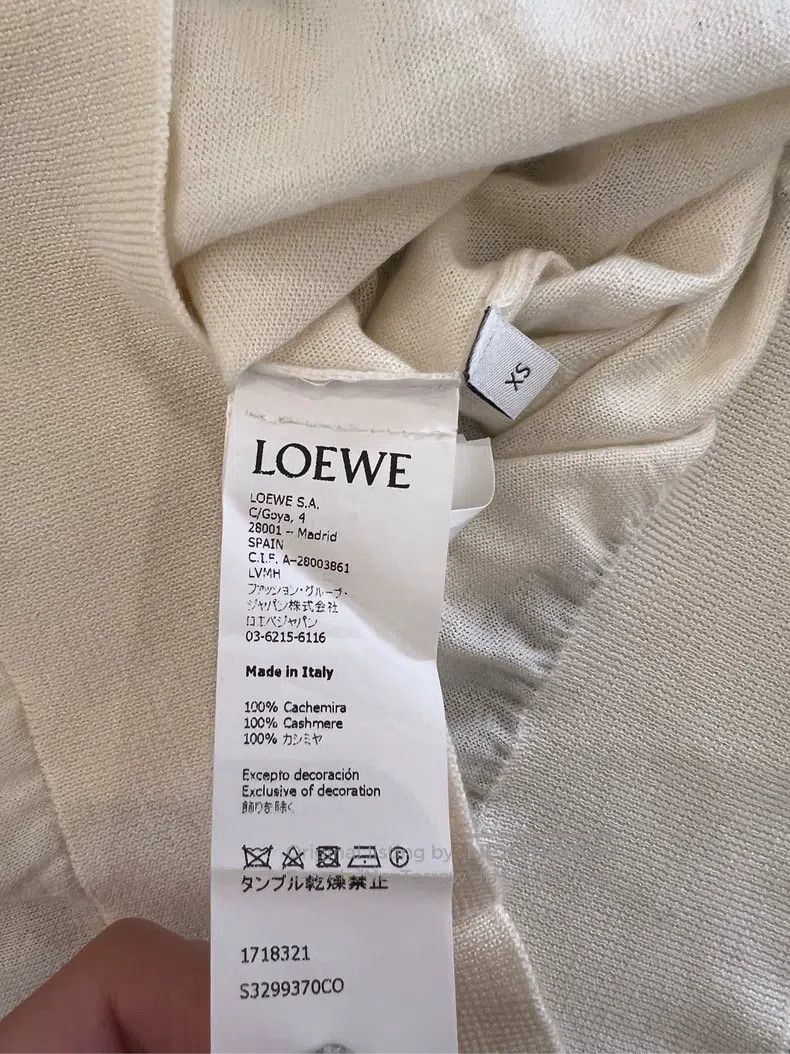 Loewe Loewe White High Neck Embroidered Cashmere Knit Top Size XS / US 0-2 / IT 36-38 - 6 Thumbnail