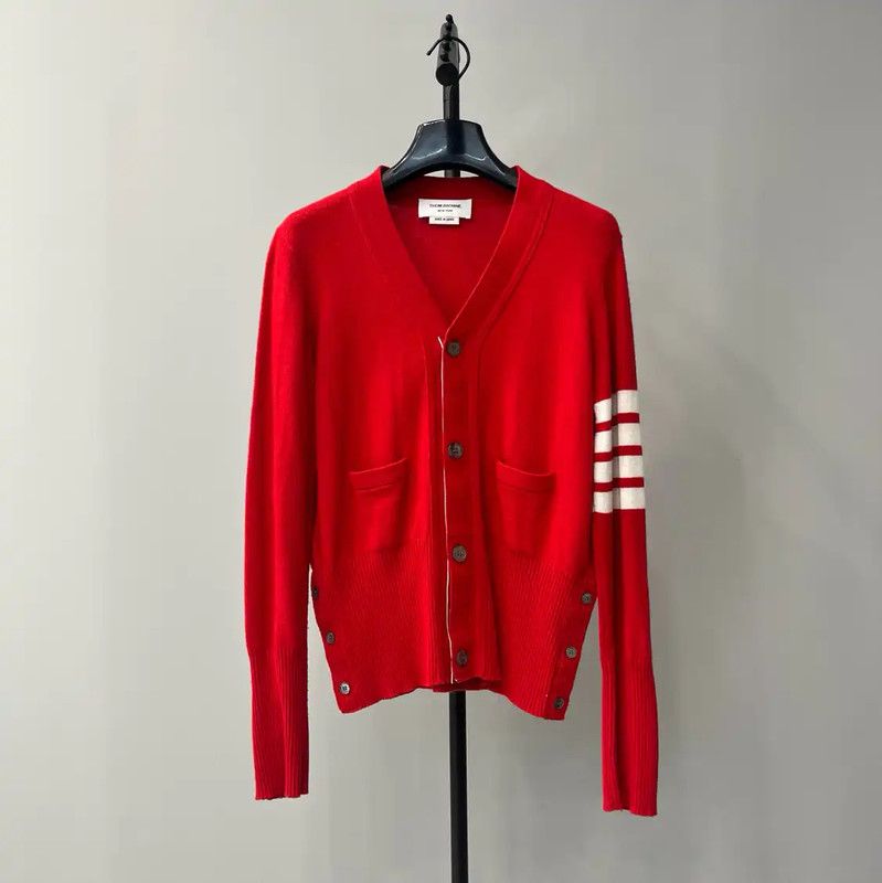 Thom Browne Thom Browne Red Cashmere Cardigan for Women 0089 Size XS / US 0-2 / IT 36-38 - 1 Thumbnail