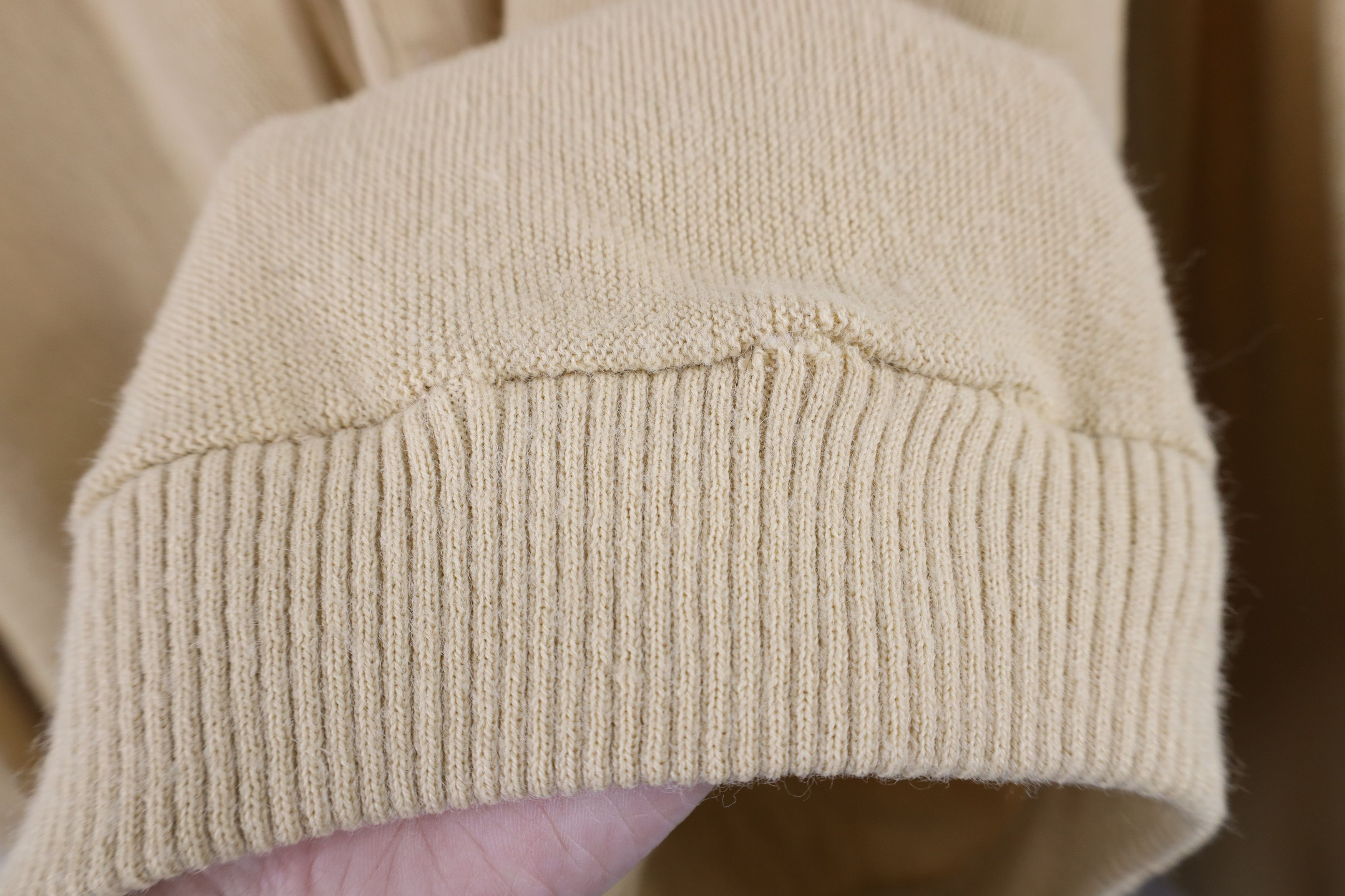 Vintage Vintage 70s Streetwear Knit Cardigan Sweater Beige USA Size US XL / EU 56 / 4 - 7 Thumbnail
