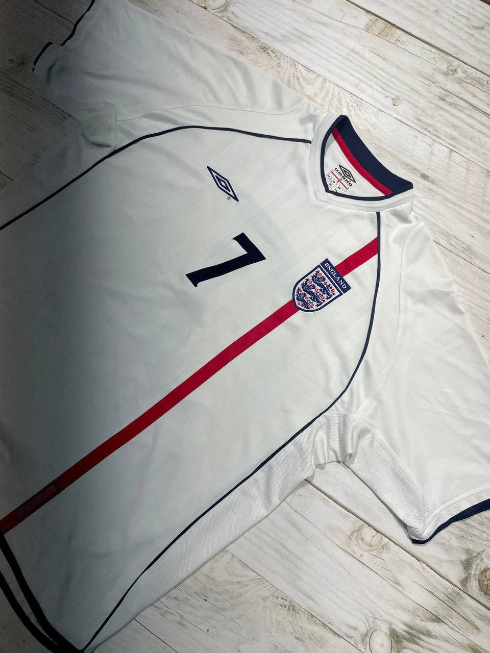 Umbro England 2001 2003 Beckham #7 Home Shirt Soccer Jersey Size US XXL / EU 58 / 5 - 3 Thumbnail