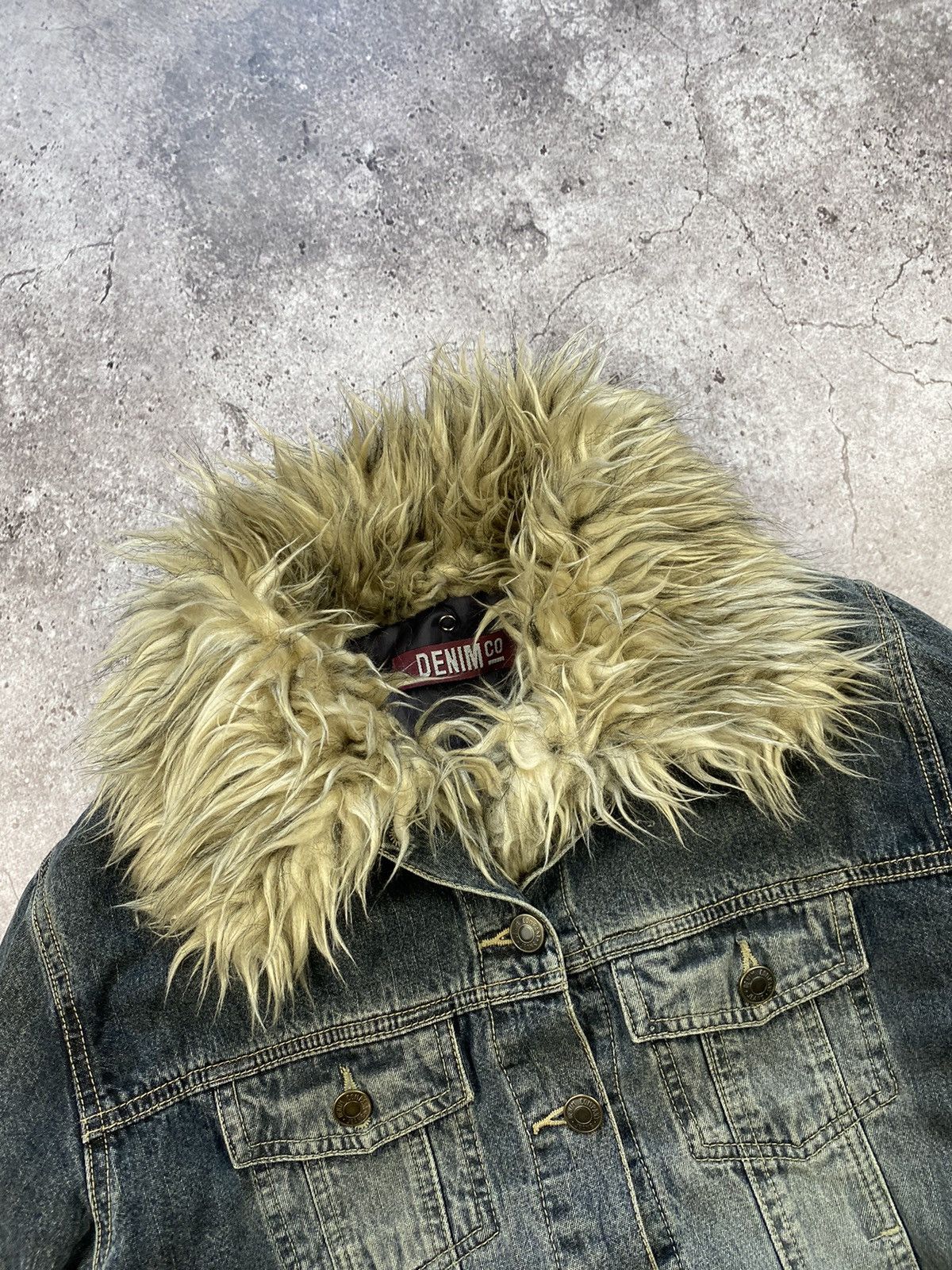 Beauty Beast -vintage Y2K Fur Collar Cropped Denim ifsixwasnine LGB Size US S / EU 44-46 / 1 - 3 Thumbnail