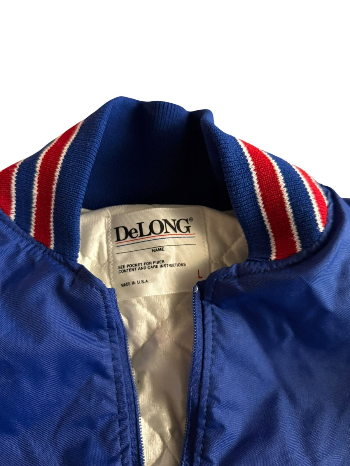 Delong Vintage Delong 80s NBA Nestle Puffer Jacket Size L Size US L / EU 52-54 / 3 - 3 Thumbnail