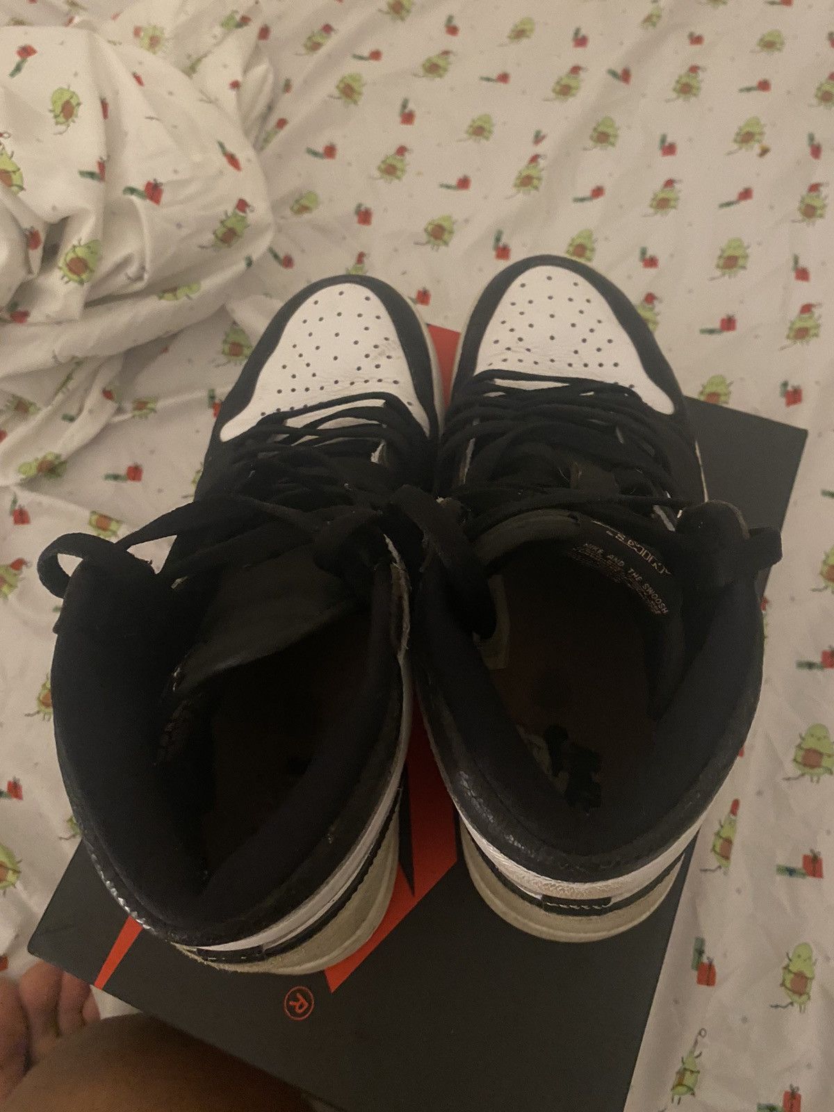 Jordan Brand Jordan 1 Retro High OG Bleached Coral Men's Size US 9.5 / EU 42-43 - 9 Thumbnail