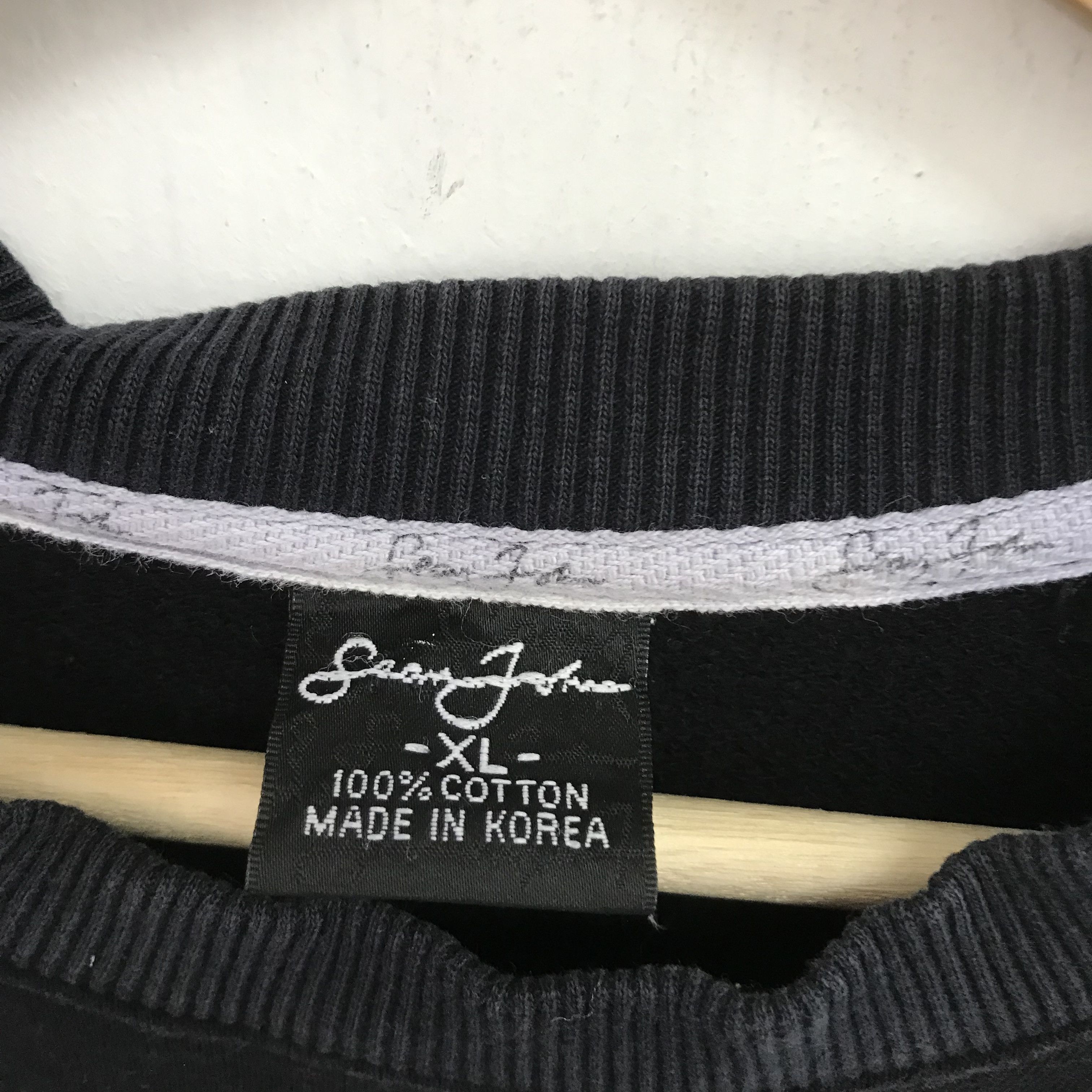 Vintage Vintage Sean John Black Sweatshirt Large - 575 Size US L / EU 52-54 / 3 - 10 Thumbnail