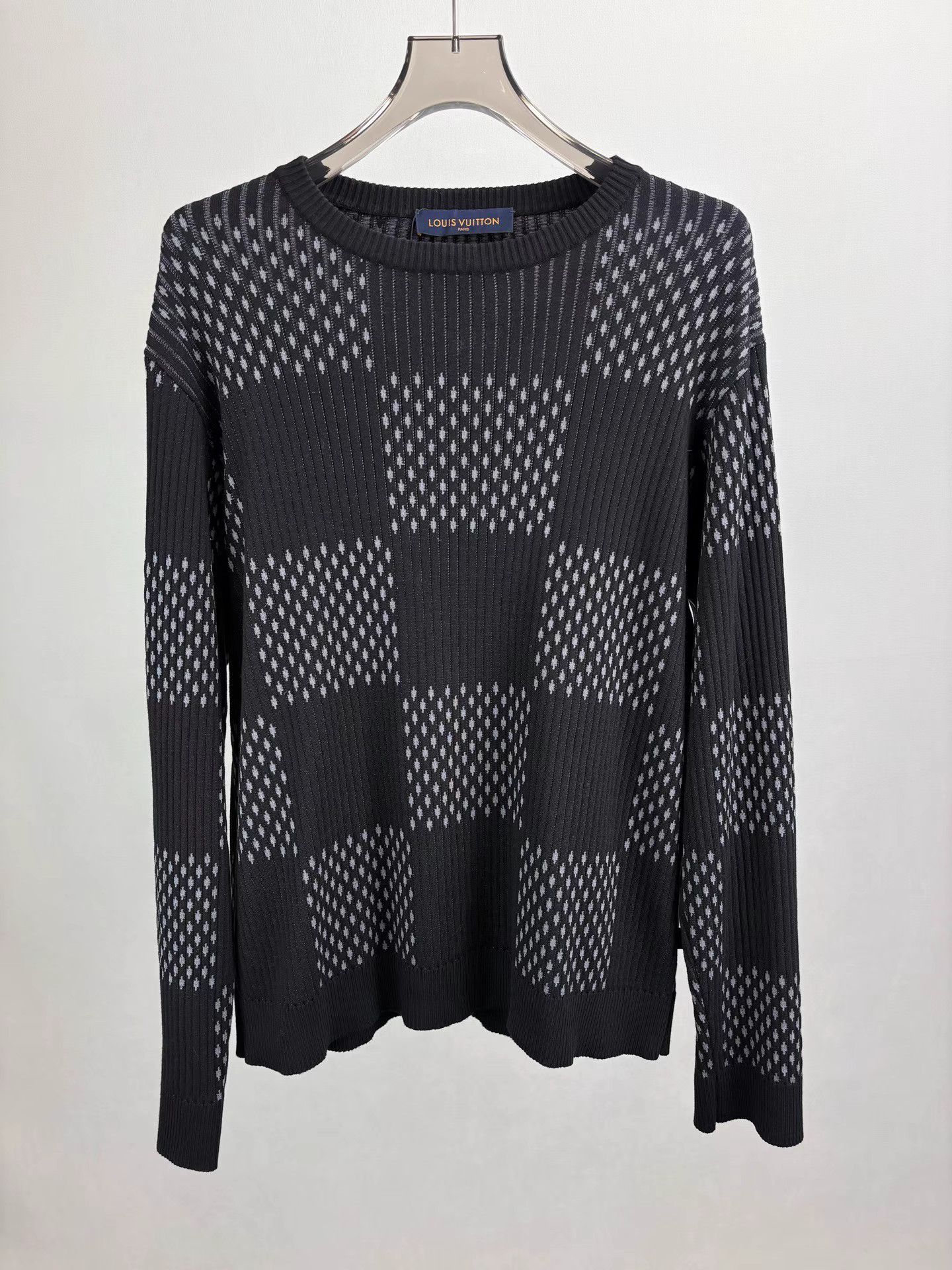 Louis Vuitton LOUIS VUITTON Checkerboard Knitwear K1 Size US XL / EU 56 / 4 - 1 Thumbnail