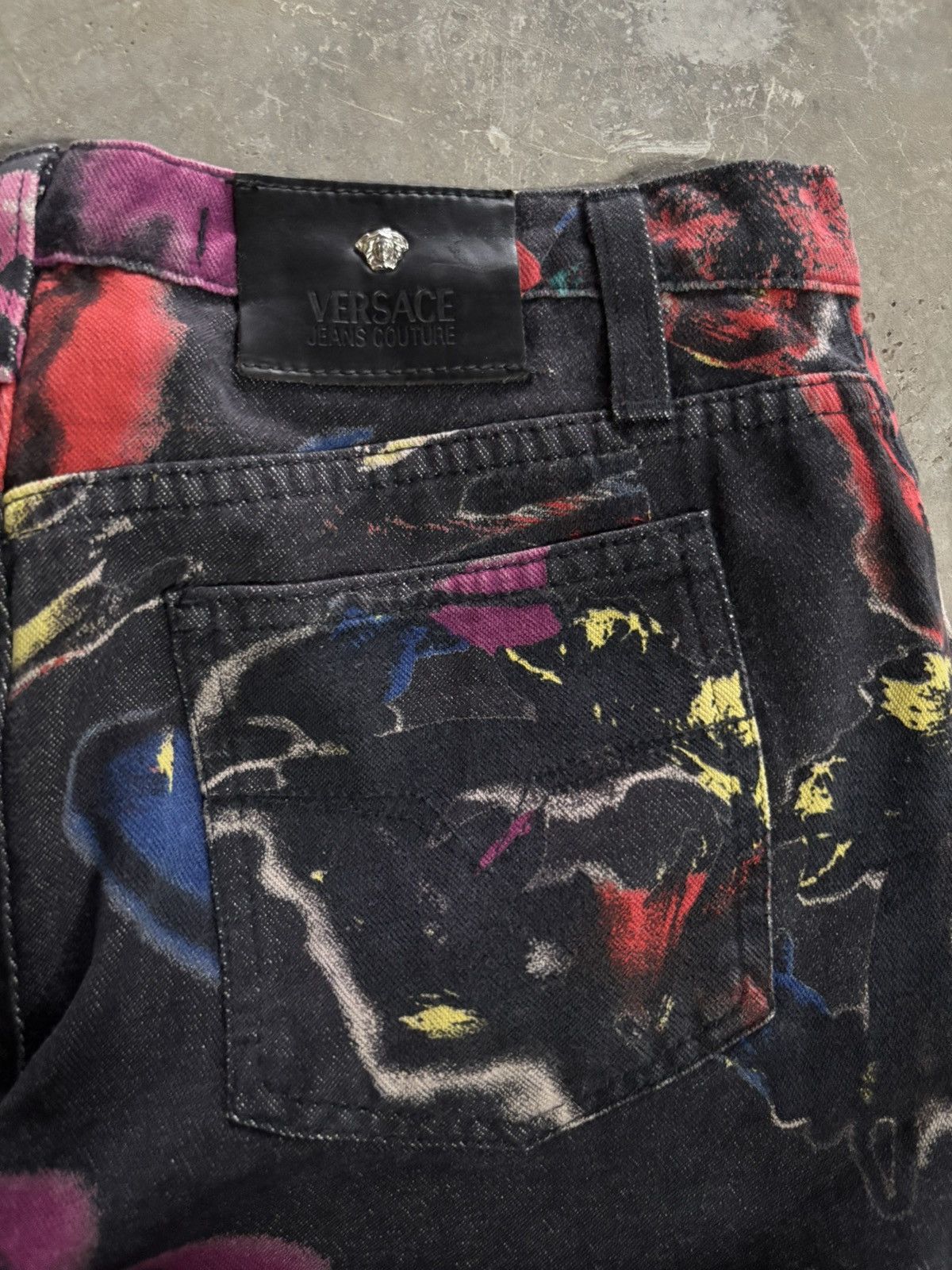 Versace VERSACE JEANS COUTURE bootcut flare jeans crazy overprint Size US 30 / EU 46 - 20 Thumbnail