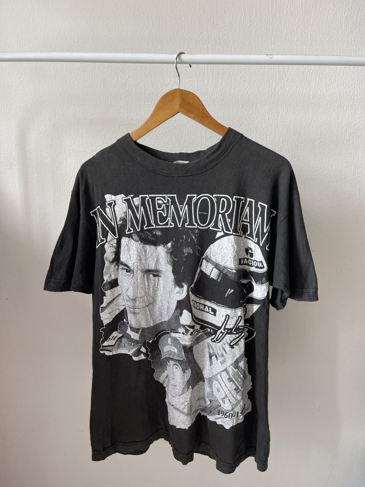 Formula 1 Vintage Ayrton Senna Formula 1 Tee Size US L / EU 52-54 / 3 - 1 Thumbnail