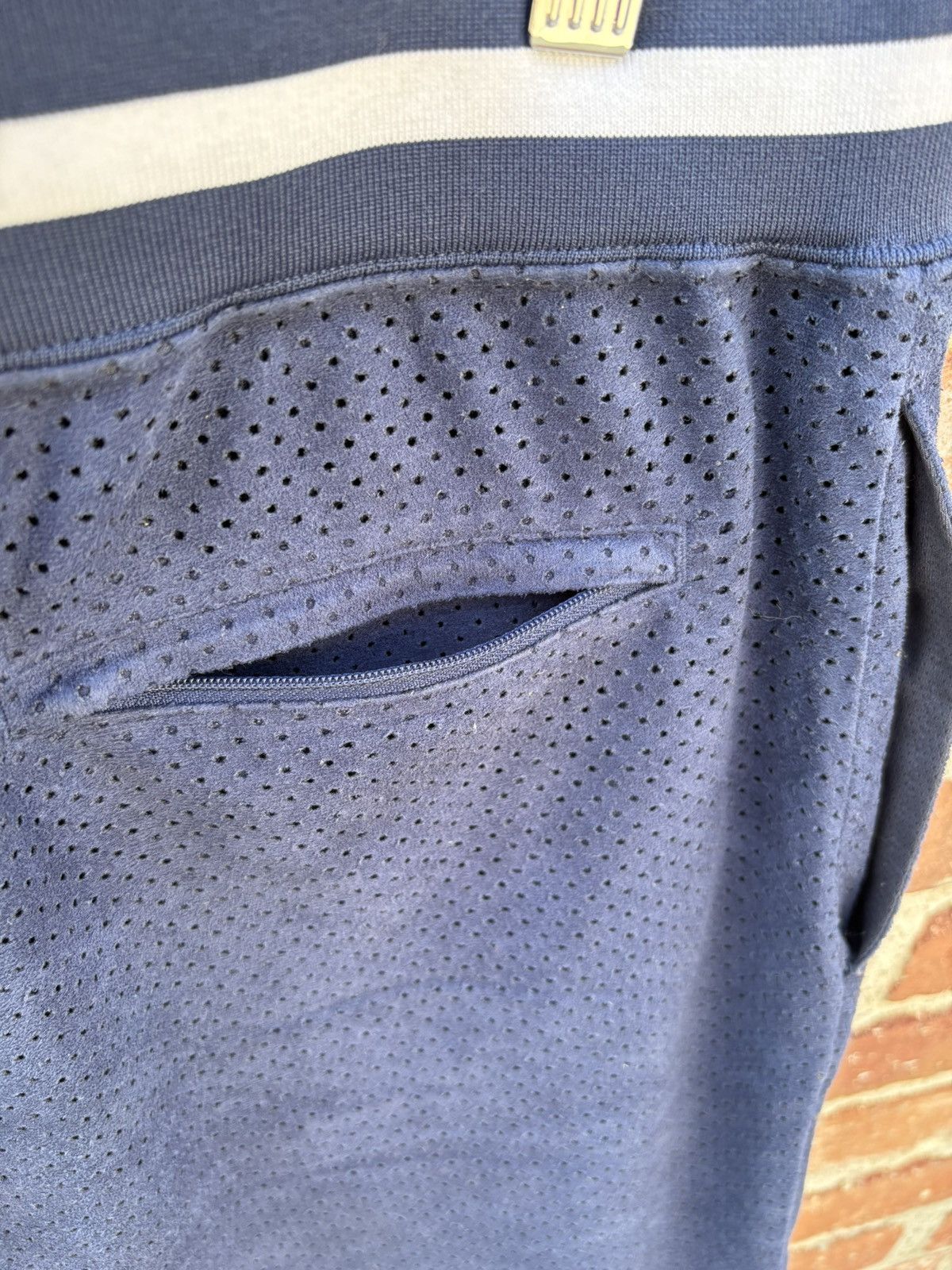 Supreme Supreme UltraSuede Mesh Short Size US 33 - 4 Thumbnail