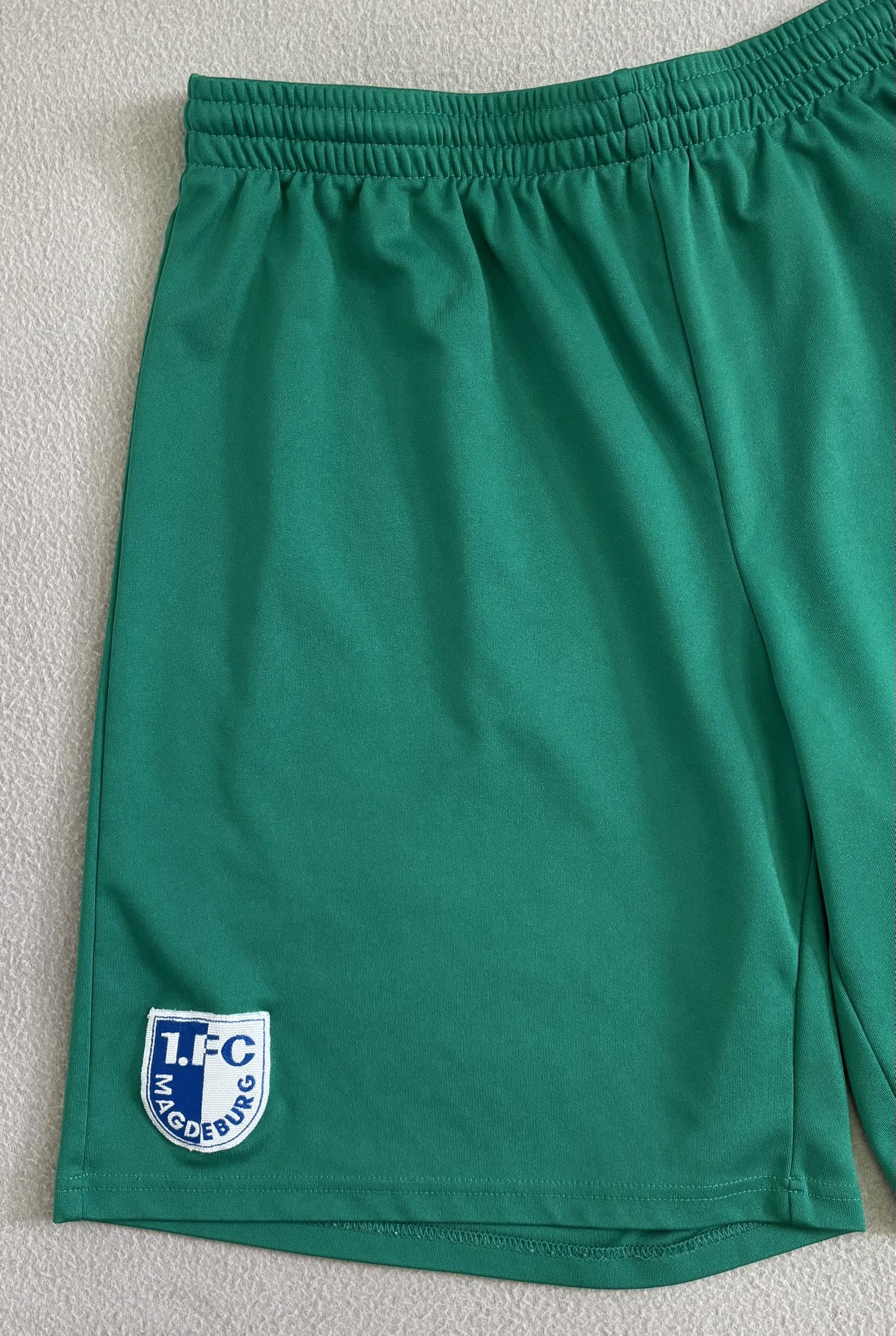 Vintage 1. FC Magdeburg Uhlsport vintage football shorts size XL Size US 40 / EU 56 - 3 Thumbnail