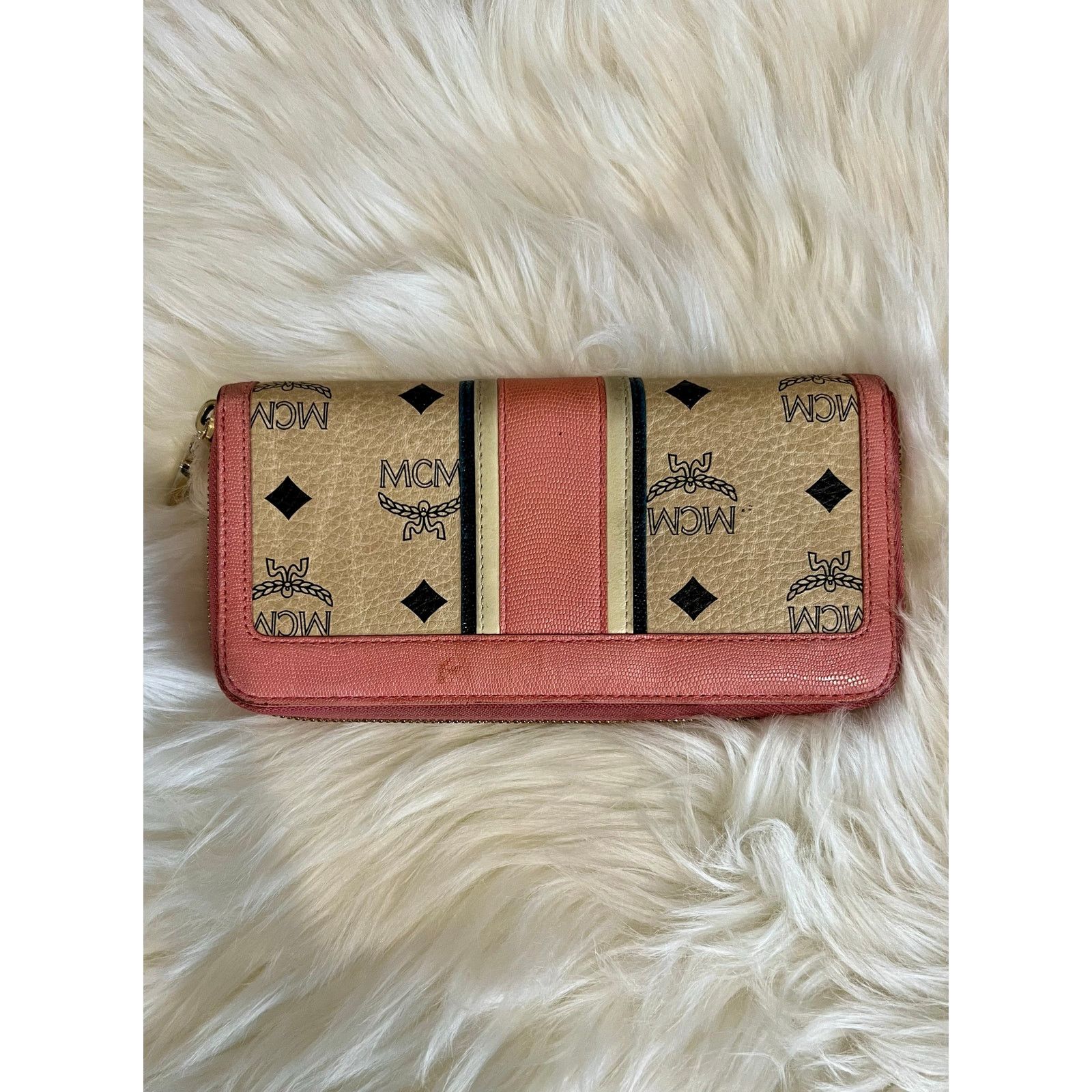 MCM MCM Visetos Studded Continental Wallet Leather 8"x4" EUC Size ONE SIZE - 2 Thumbnail