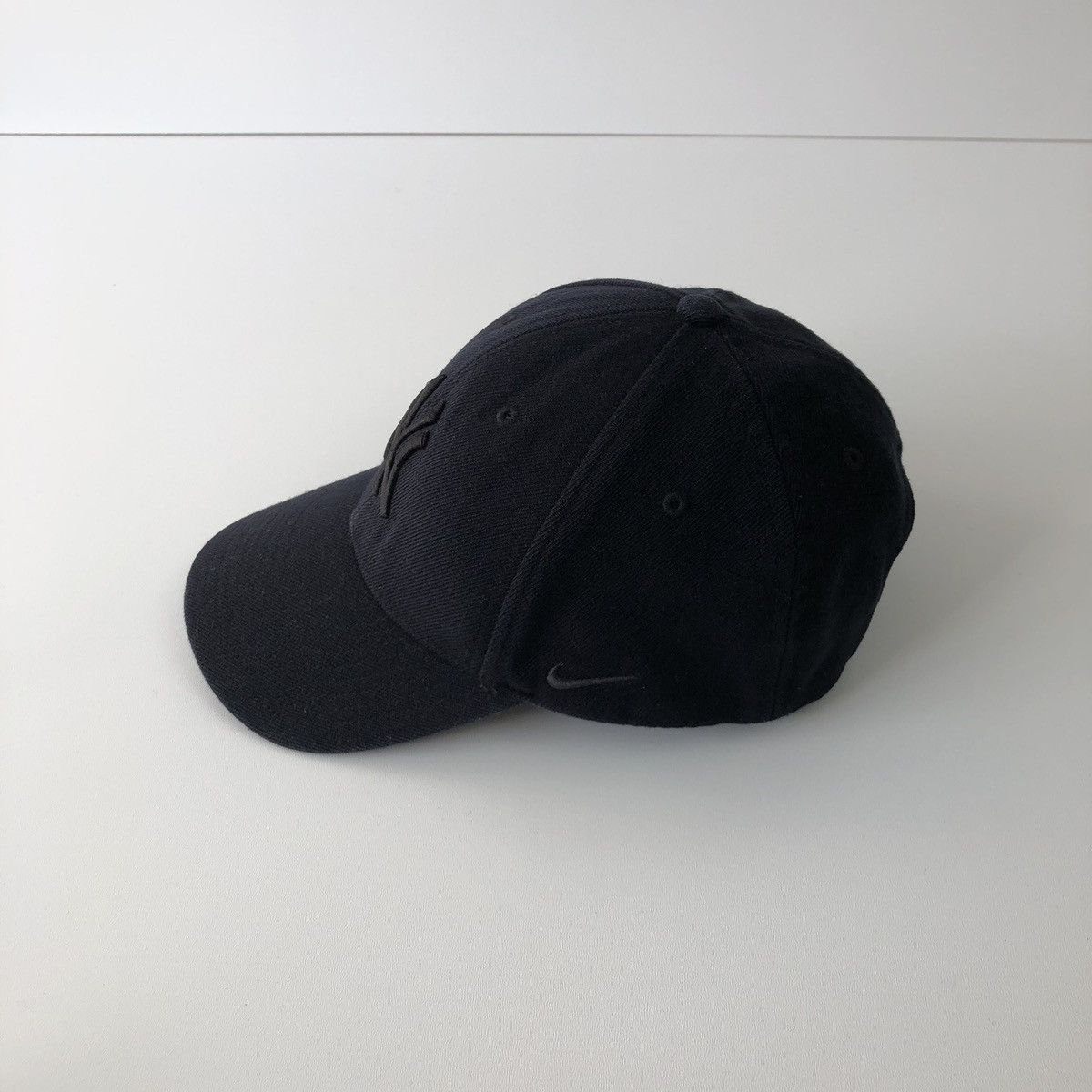 New York Yankees Nike Team NY 05’ New York Yankees Vintage Wool Cap Black Size ONE SIZE - 3 Thumbnail
