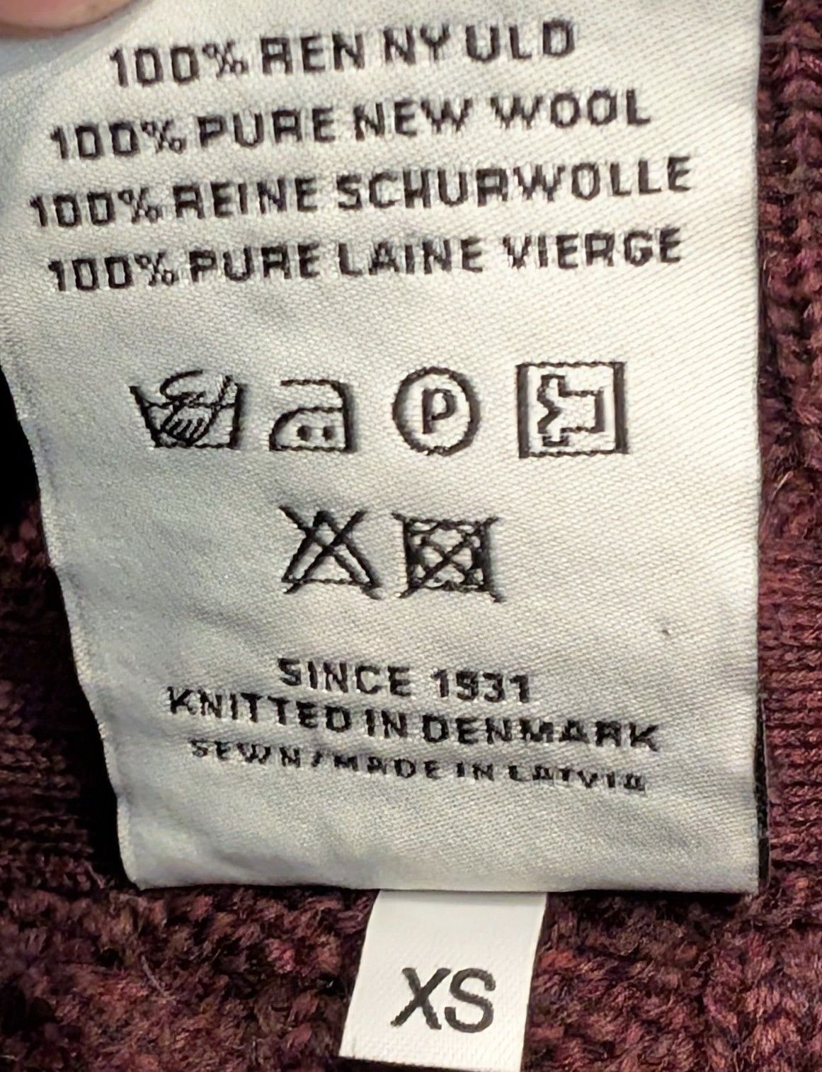 S.N.S. Herning S.N.S. Herning Stark Cardigan Wool Sweater in Burnt Maroon Size US XS / EU 42 / 0 - 4 Thumbnail