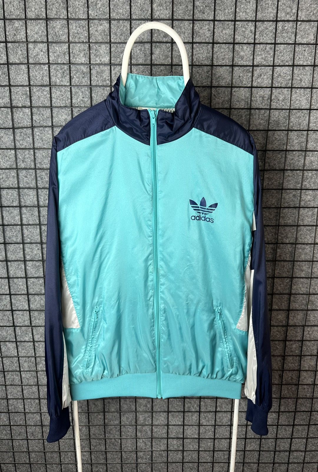 Vintage Adidas Vintage Streetwear Logo Nylon Track Top Jacket Size M Size US M / EU 48-50 / 2 - 1 Thumbnail