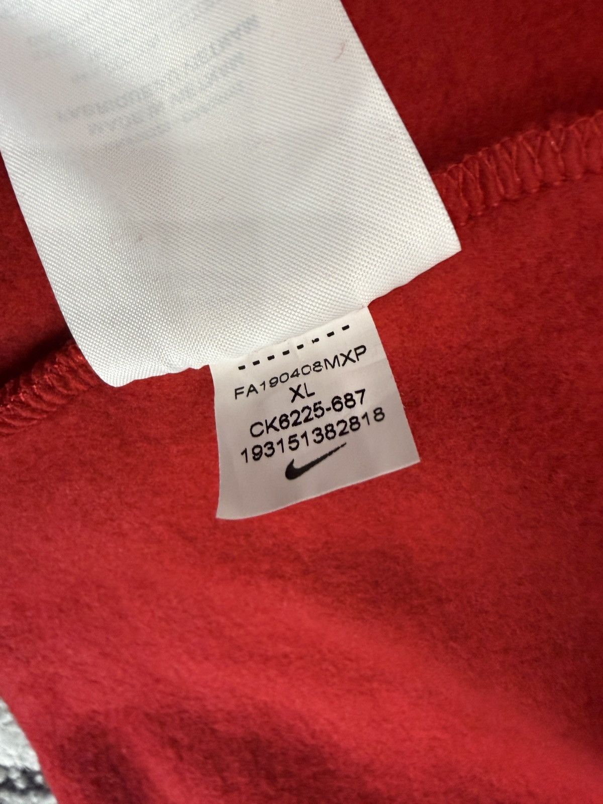 Nike × Supreme Nike x Supreme Hooded Sweatshirt — Red/Yellow/Green (FW19) Size US XL / EU 56 / 4 - 7 Thumbnail