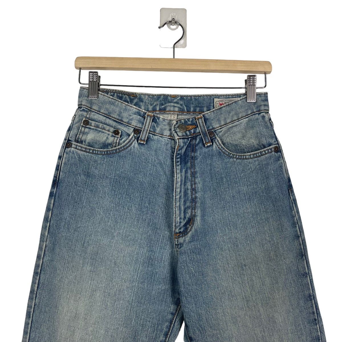 Wrangler Wrangler Faded Blue Ripped Denim Size US 26 / EU 42 - 3 Thumbnail