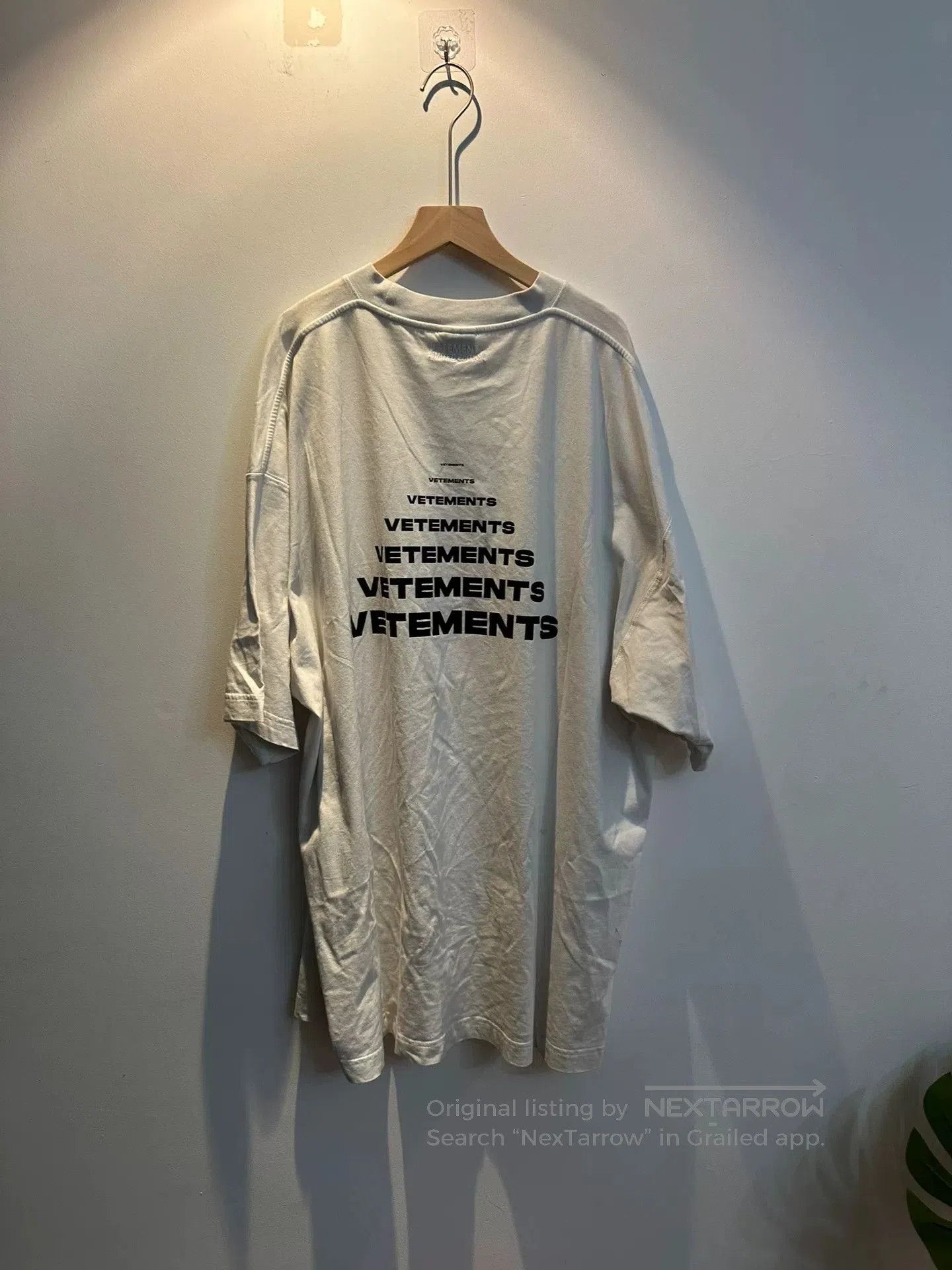 Other vetements logo short sleeve shirt. Size US M / EU 48-50 / 2 - 2 Thumbnail