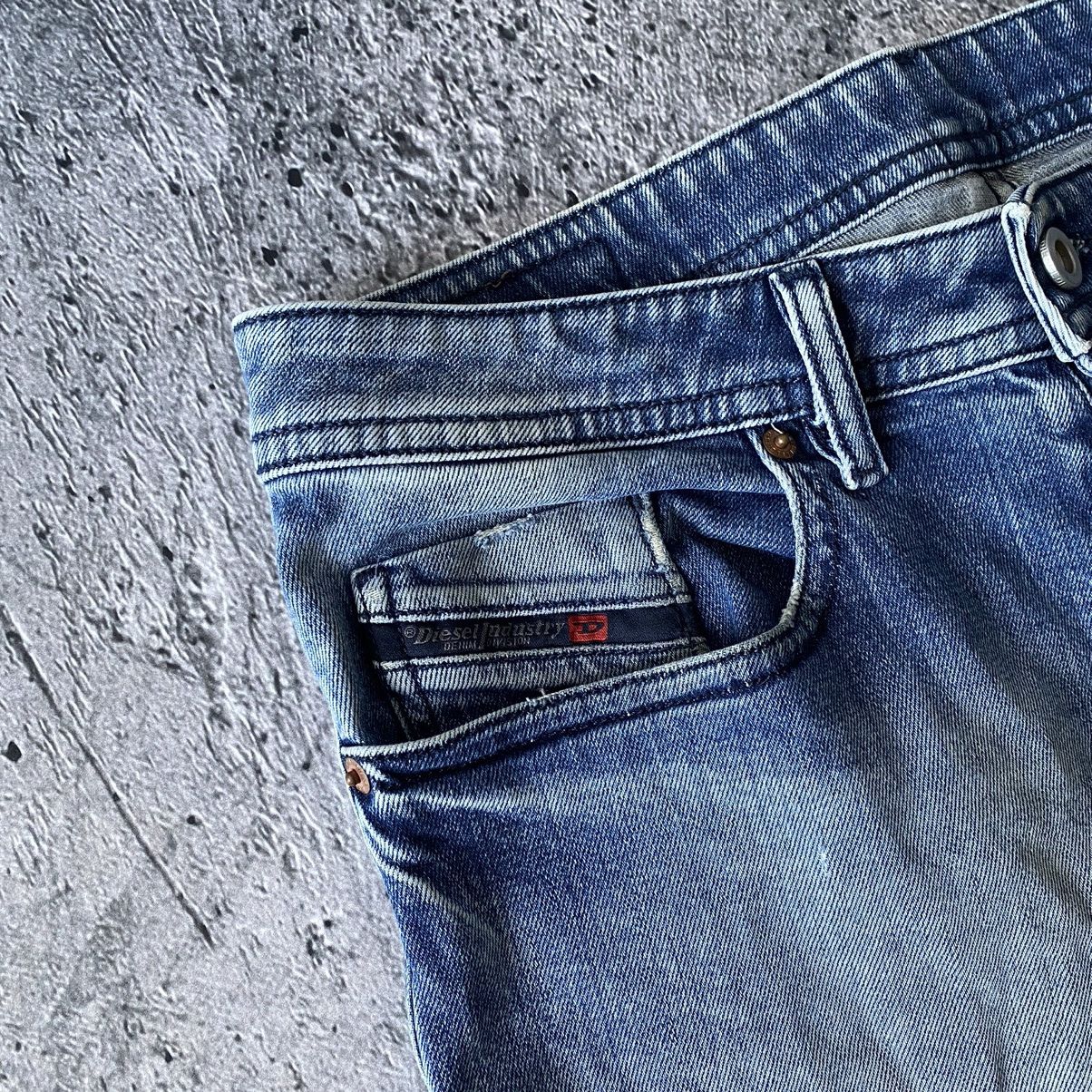 Diesel DISTRESSED DIESEL VINTAGE JEANS y2k Style Denim Size US 32 / EU 48 - 4 Thumbnail