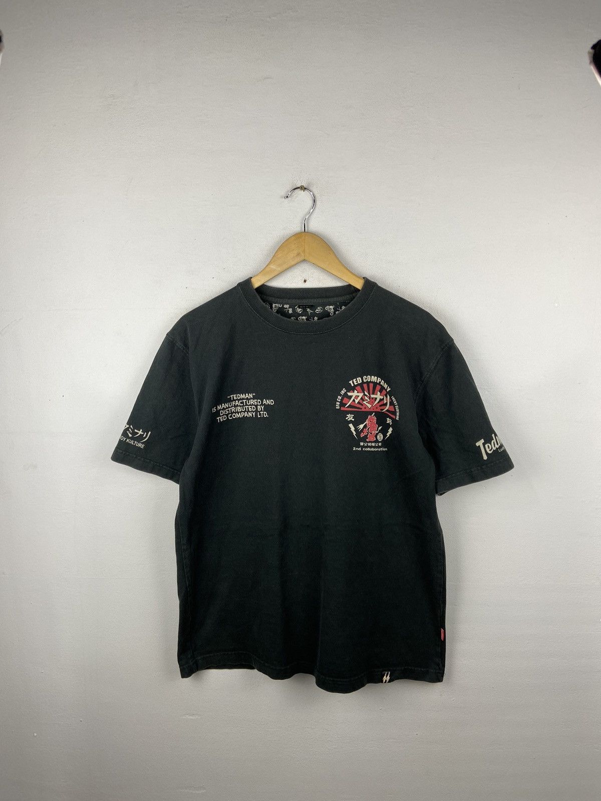 Japanese Brand × Other ❤️‍🔥SEND OFFER❤️‍🔥BADBOY JAPANESE KULTURE KAMIKAZE 🇯🇵 Size US L / EU 52-54 / 3 - 6 Thumbnail