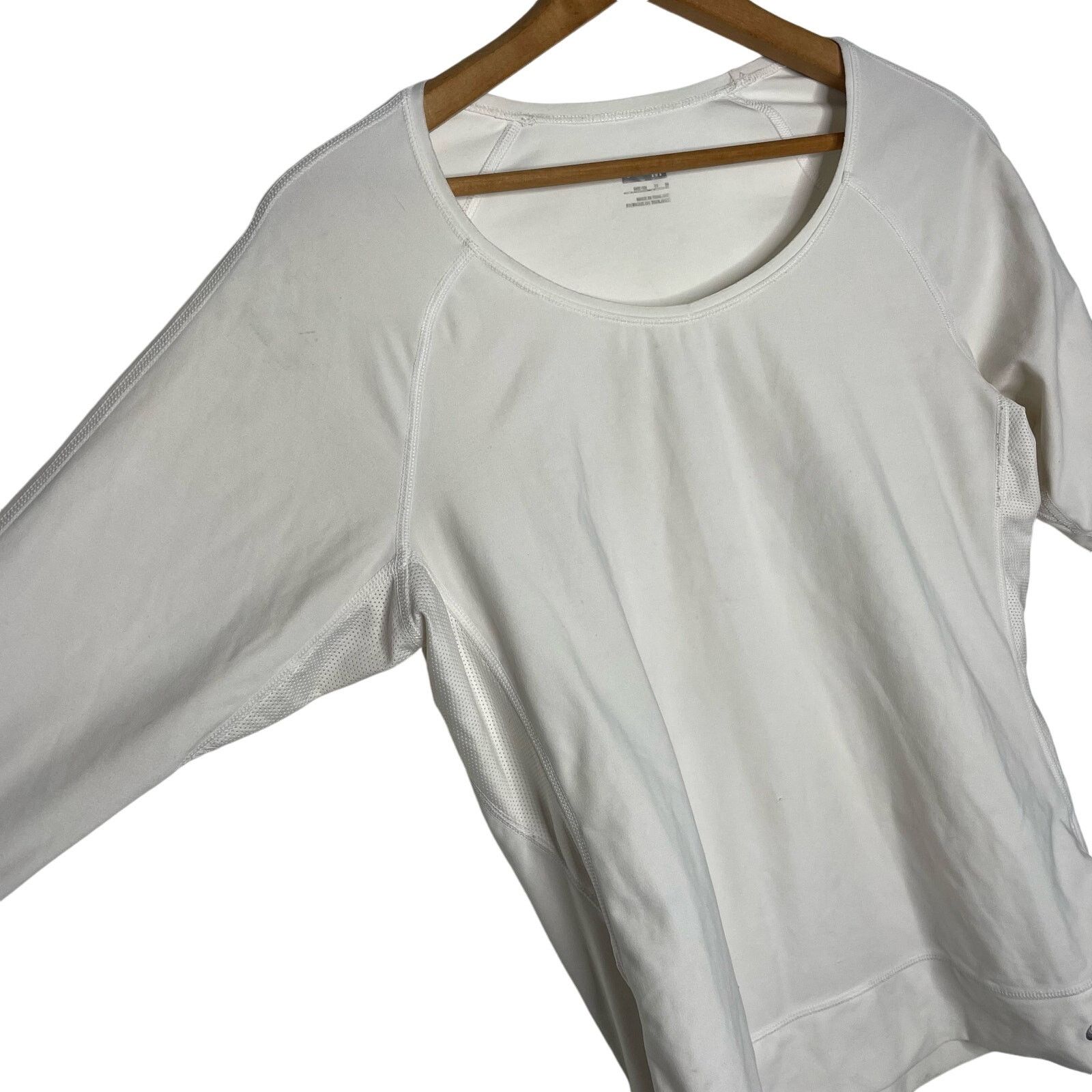 Nike Nike Long Sleeve Athletic Shirt Size M / US 6-8 / IT 42-44 - 5 Thumbnail