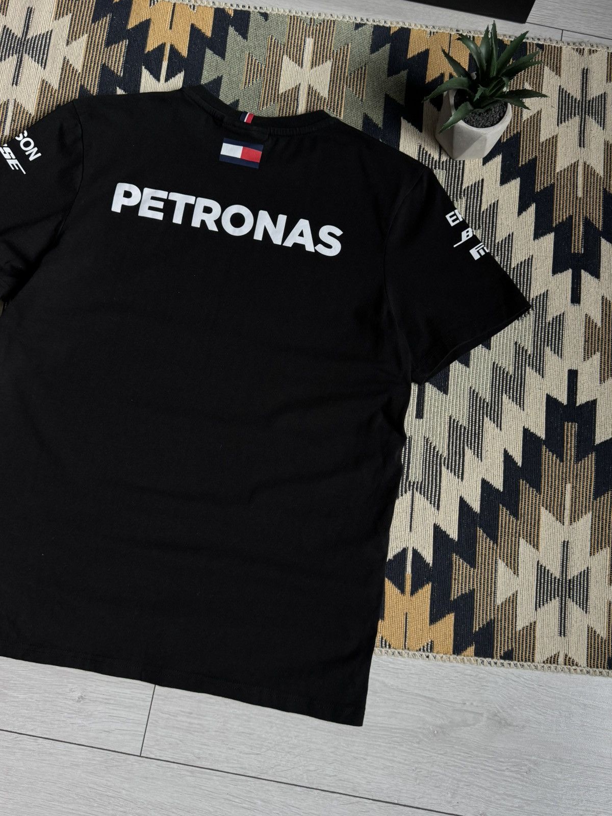 Mercedes-Benz Mercedes Benz AMG Petronas Racing Formula 1 T-shirt Size US M / EU 48-50 / 2 - 10 Thumbnail