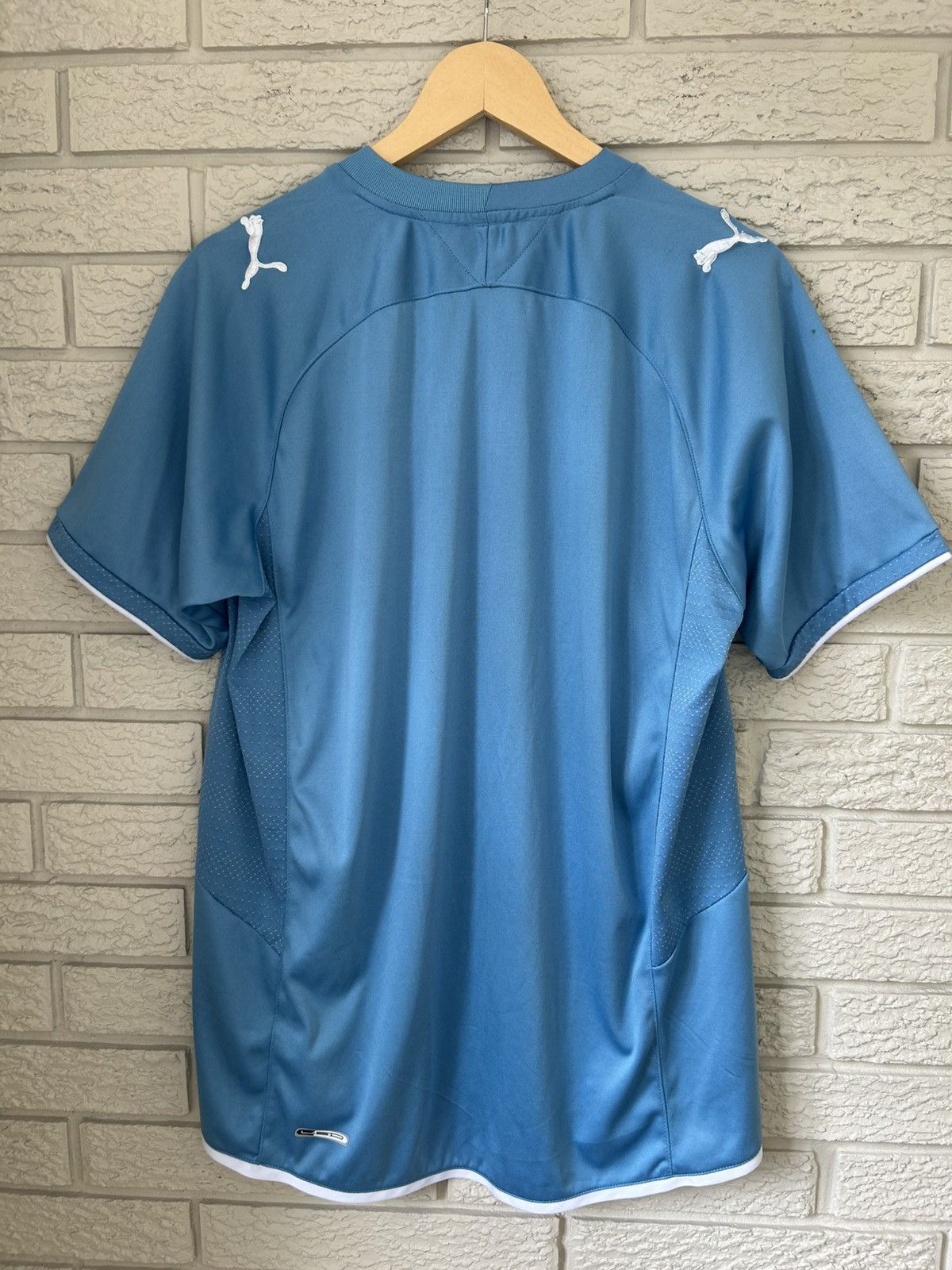 Puma Puma Italy 2009 Home Jersey Size US L / EU 52-54 / 3 - 7 Thumbnail