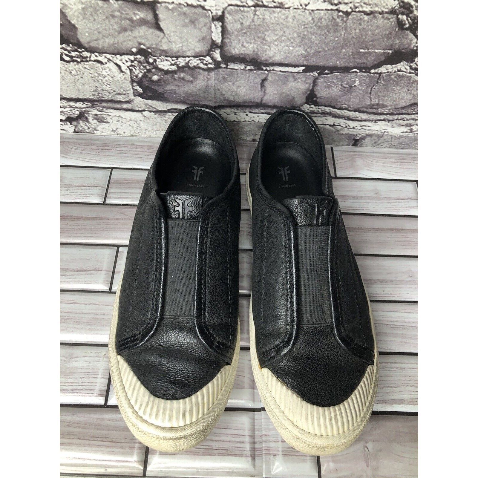 Frye Frye Black Leather Slip On Comfort Casual Sneakers Shoes Wom Size US 7 / IT 37 - 14 Thumbnail