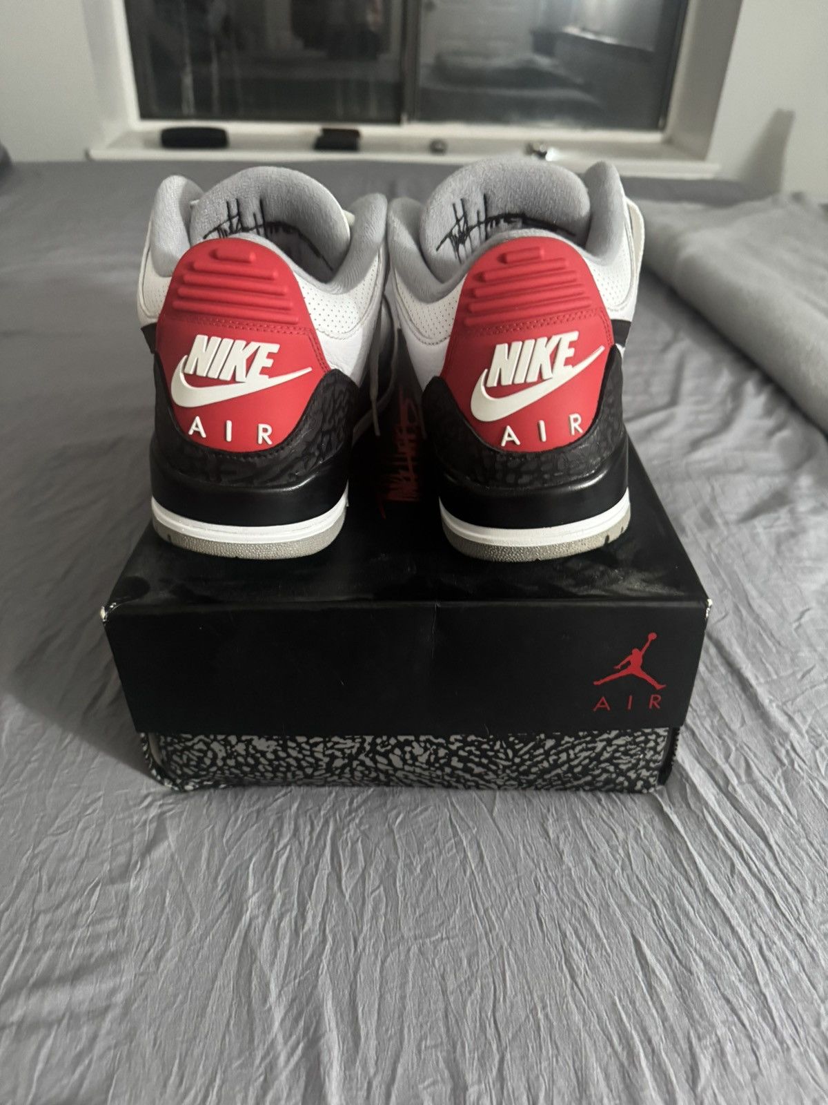 Jordan Brand Air Jordan 3 Tinker Hatfield Size US 9.5 / EU 42-43 - 4 Thumbnail