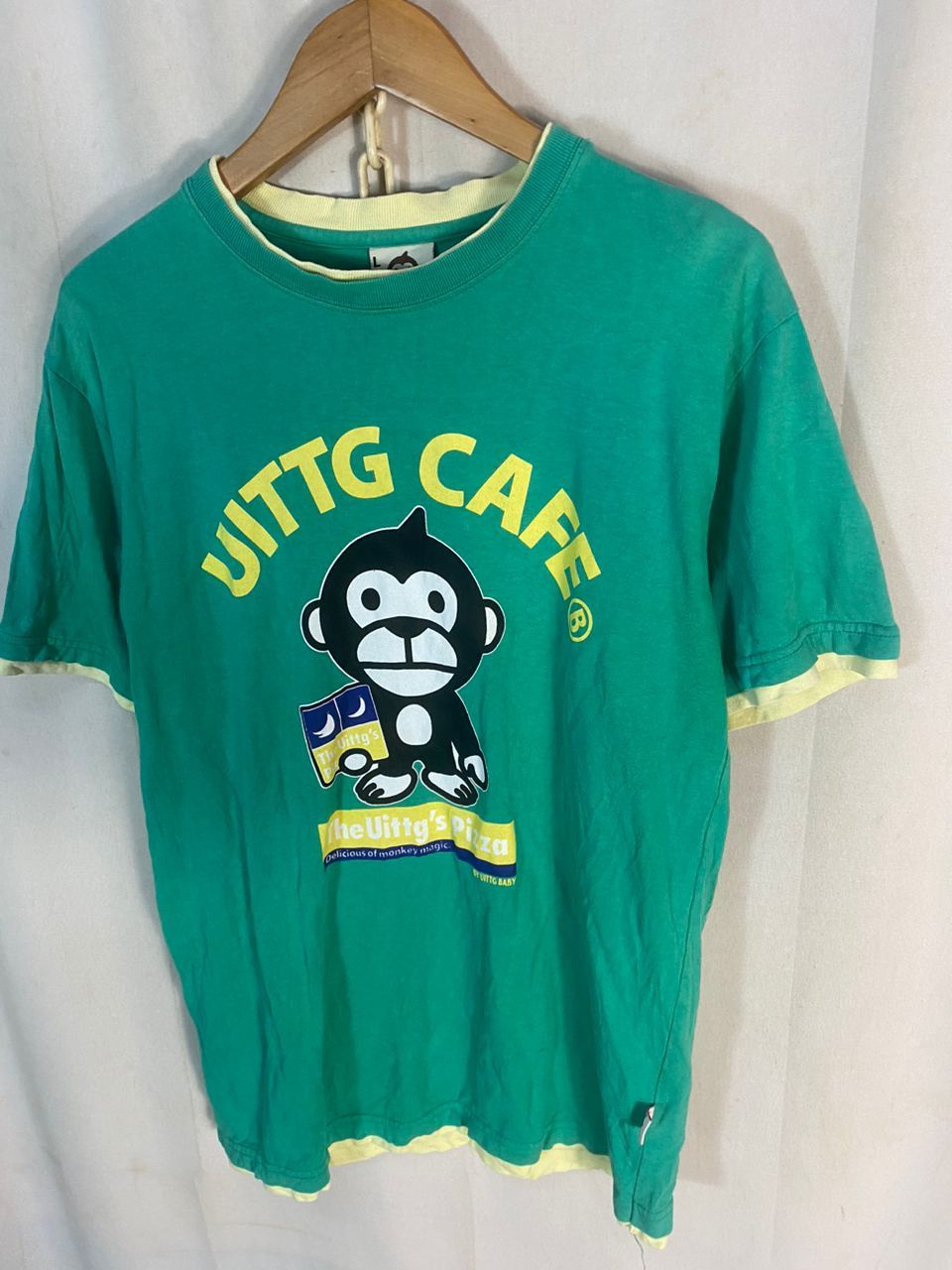 Japanese Brand Uittg baby printed tshirt Size US M / EU 48-50 / 2 - 6 Thumbnail
