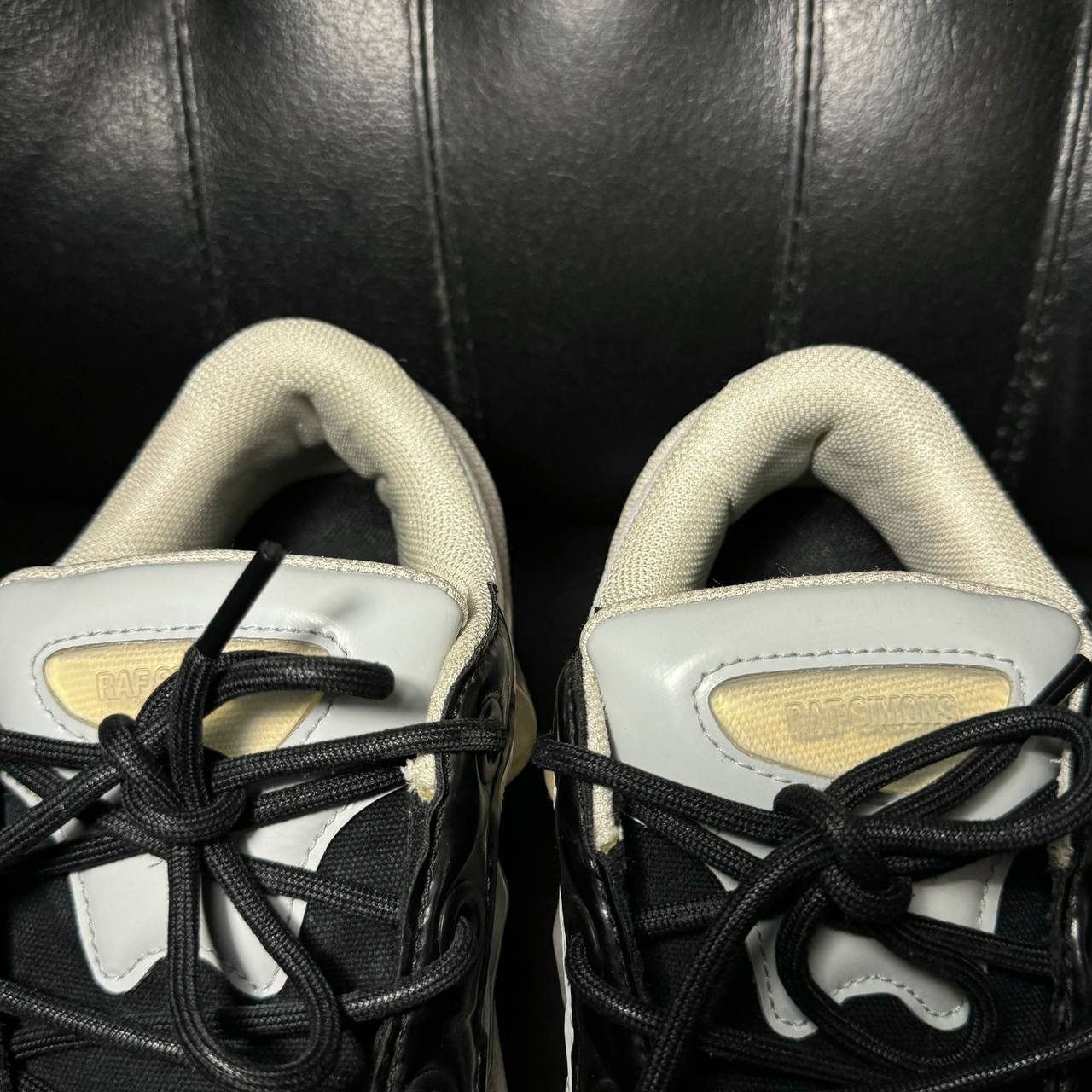 Adidas × Raf Simons adidas raf simons ozweego Size US 7 / EU 40 - 8 Thumbnail