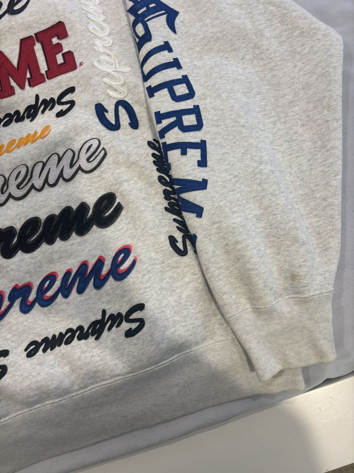 Supreme [RARE!] Supreme Pullover Hoodie 2021! Multi logo Size XL Size US XL / EU 56 / 4 - 4 Thumbnail