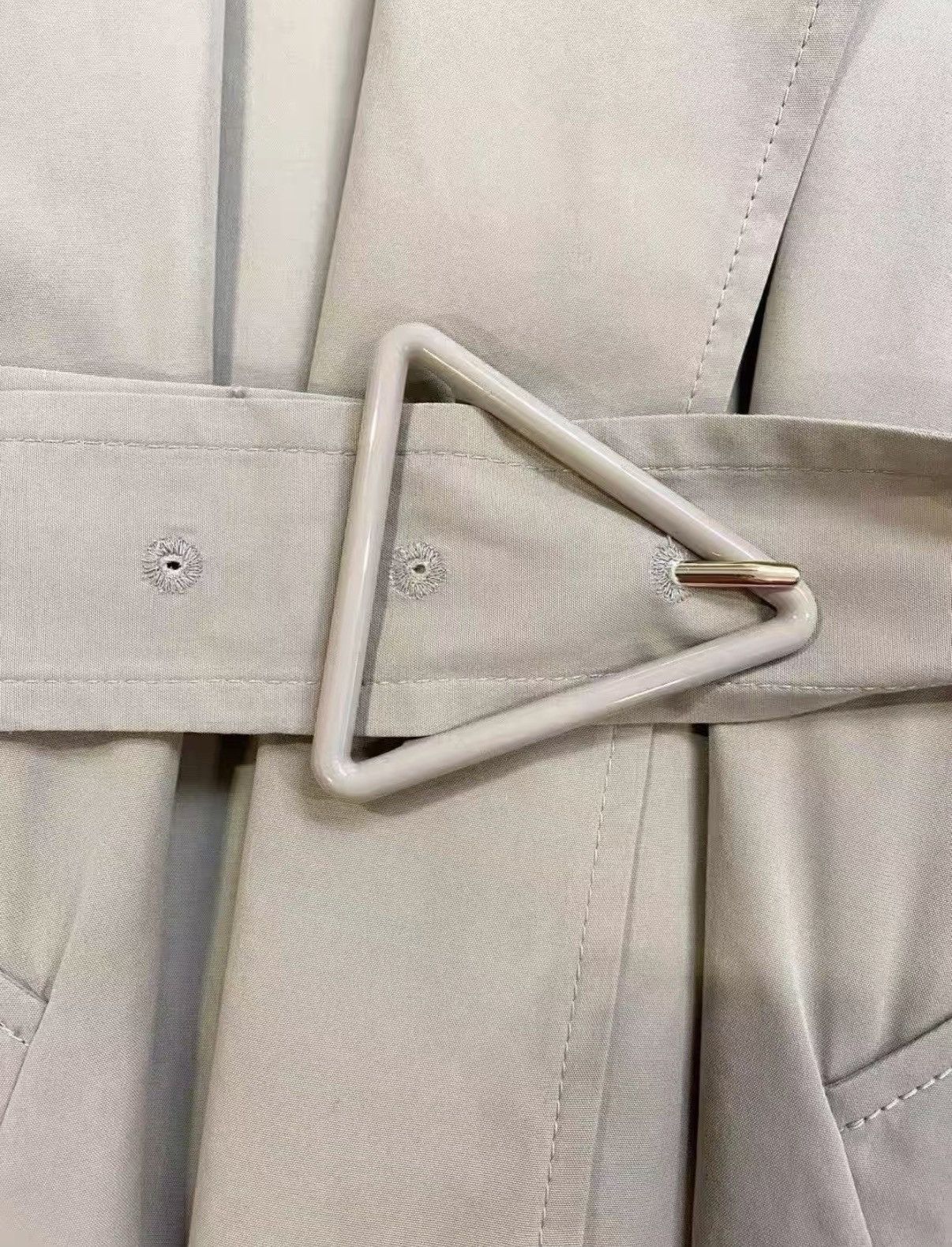 Bottega Veneta Bottega Veneta Beige Belted Long Trench Coat J33 Size XS / US 0-2 / IT 36-38 - 5 Thumbnail