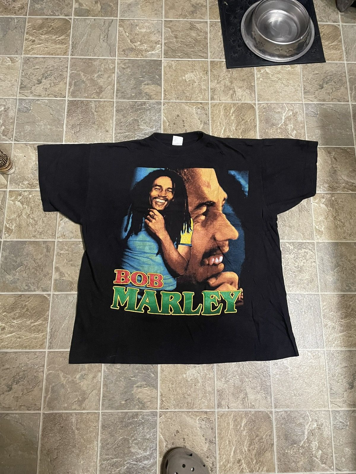 Vintage Men’s vintage 90s Bob Marley Rap tee “I shot the sheriff” Size US L / EU 52-54 / 3 - 1 Thumbnail