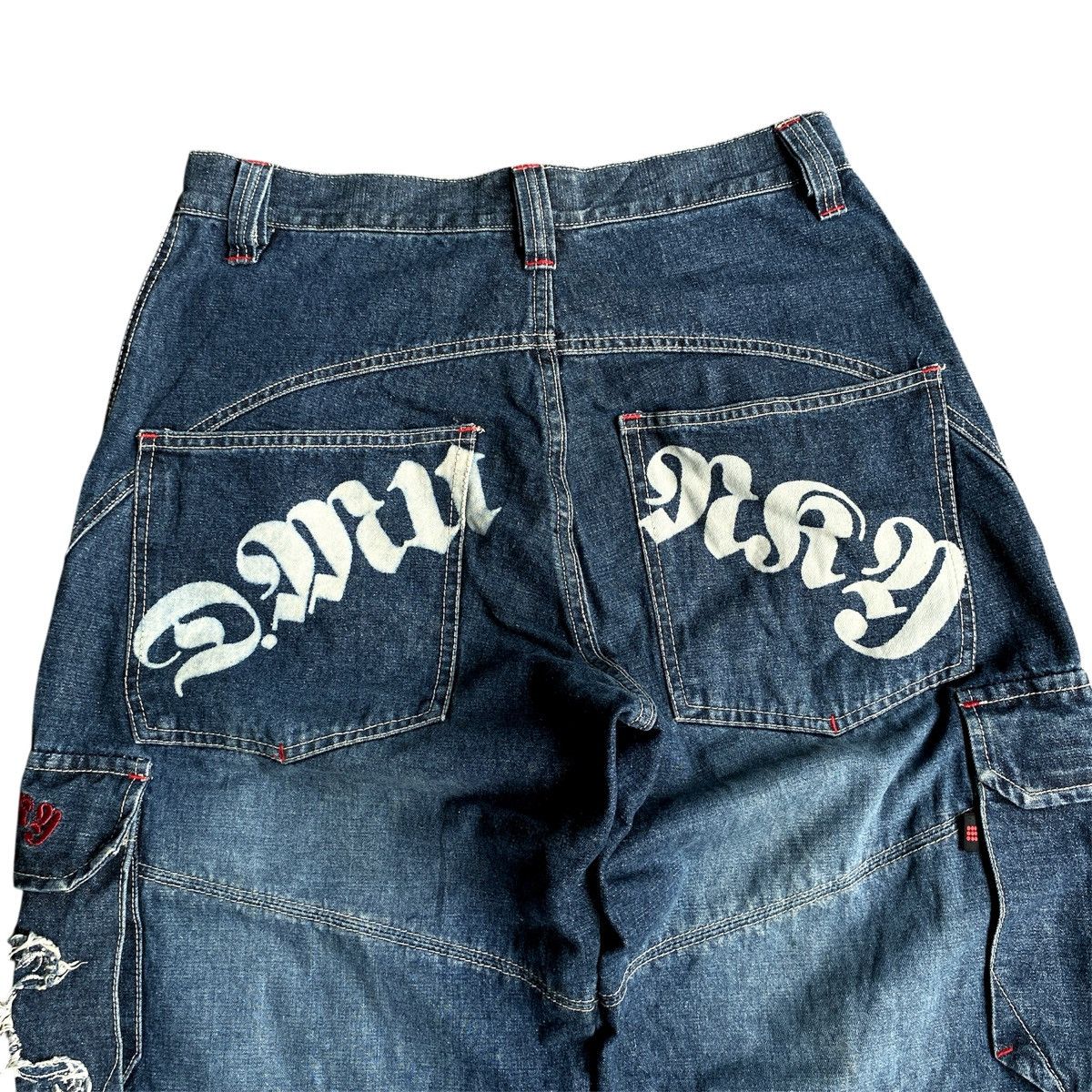 Ecko Unltd. × JNCO × Southpole 2000s Rare DrunkNMunky Cargo Embroidery Wide Leg Baggy Jeans Size US 30 / EU 46 - 6 Thumbnail