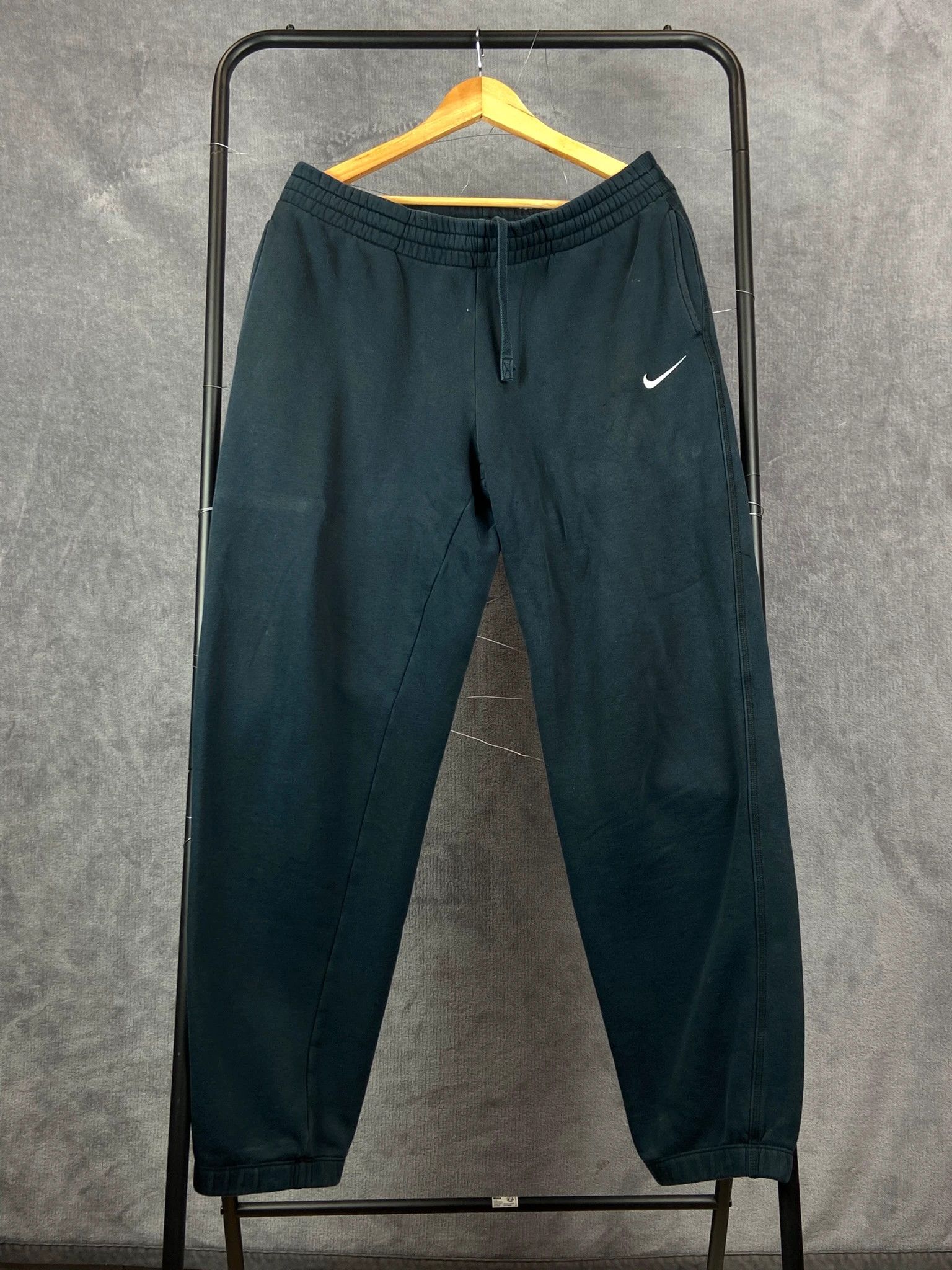 Nike Nike Black Sweatpants Joggers L Streetwear Size US 34 / EU 50 - 1 Thumbnail