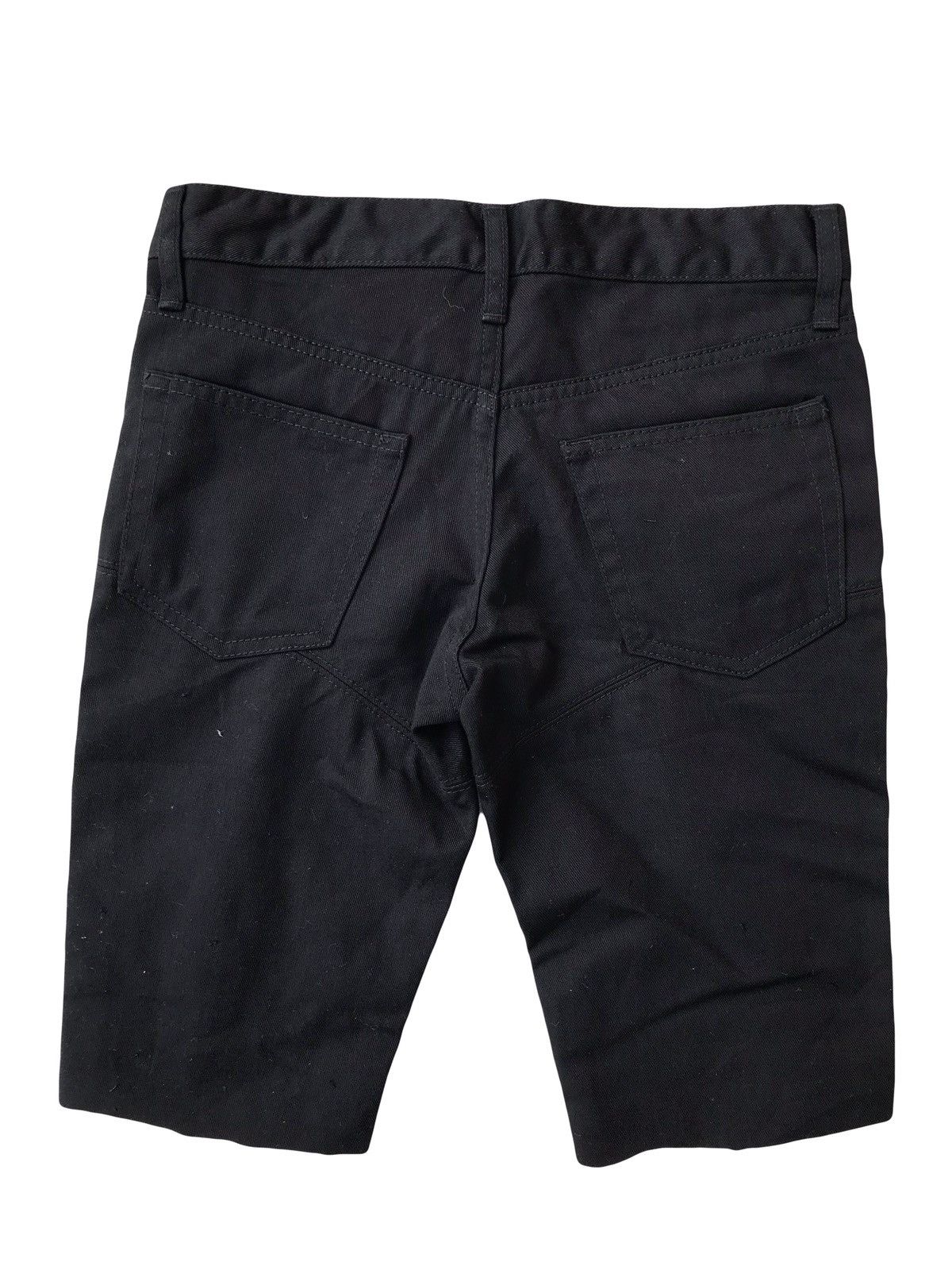 Comme des Garcons Comme des garcons Black Distressed Denim Short Size US 26 / EU 42 - 2 Thumbnail