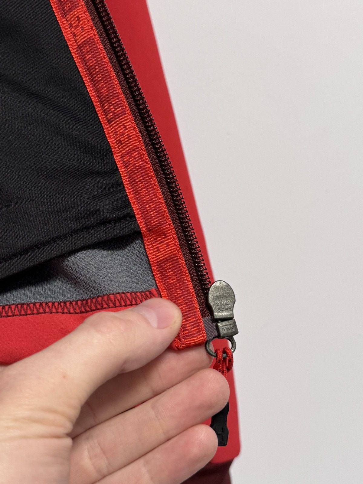 Haglofs Haglofs Womens Softshell Jacket Hooded Stretch Red Size L / US 10 / IT 46 - 11 Thumbnail