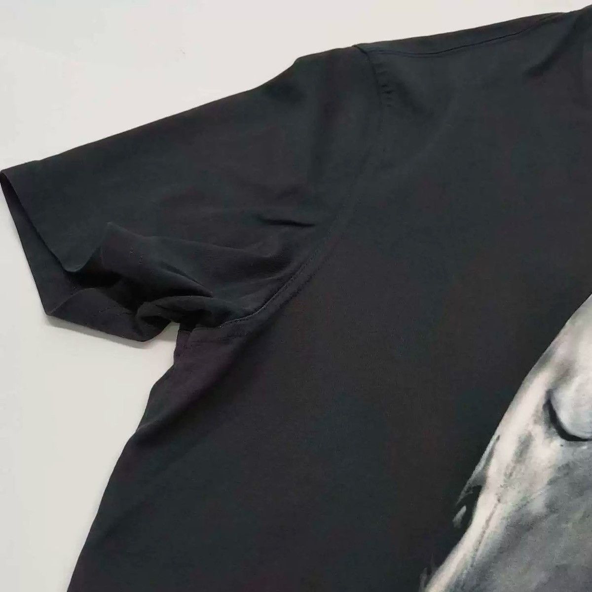 Givenchy Givenchy Black Shark Print Short Sleeve T-Shirt XL Size Size US XL / EU 56 / 4 - 7 Thumbnail